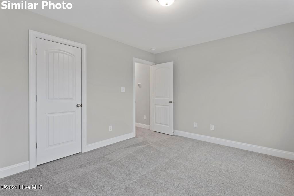 707 Ellabond Street Property Photo 36