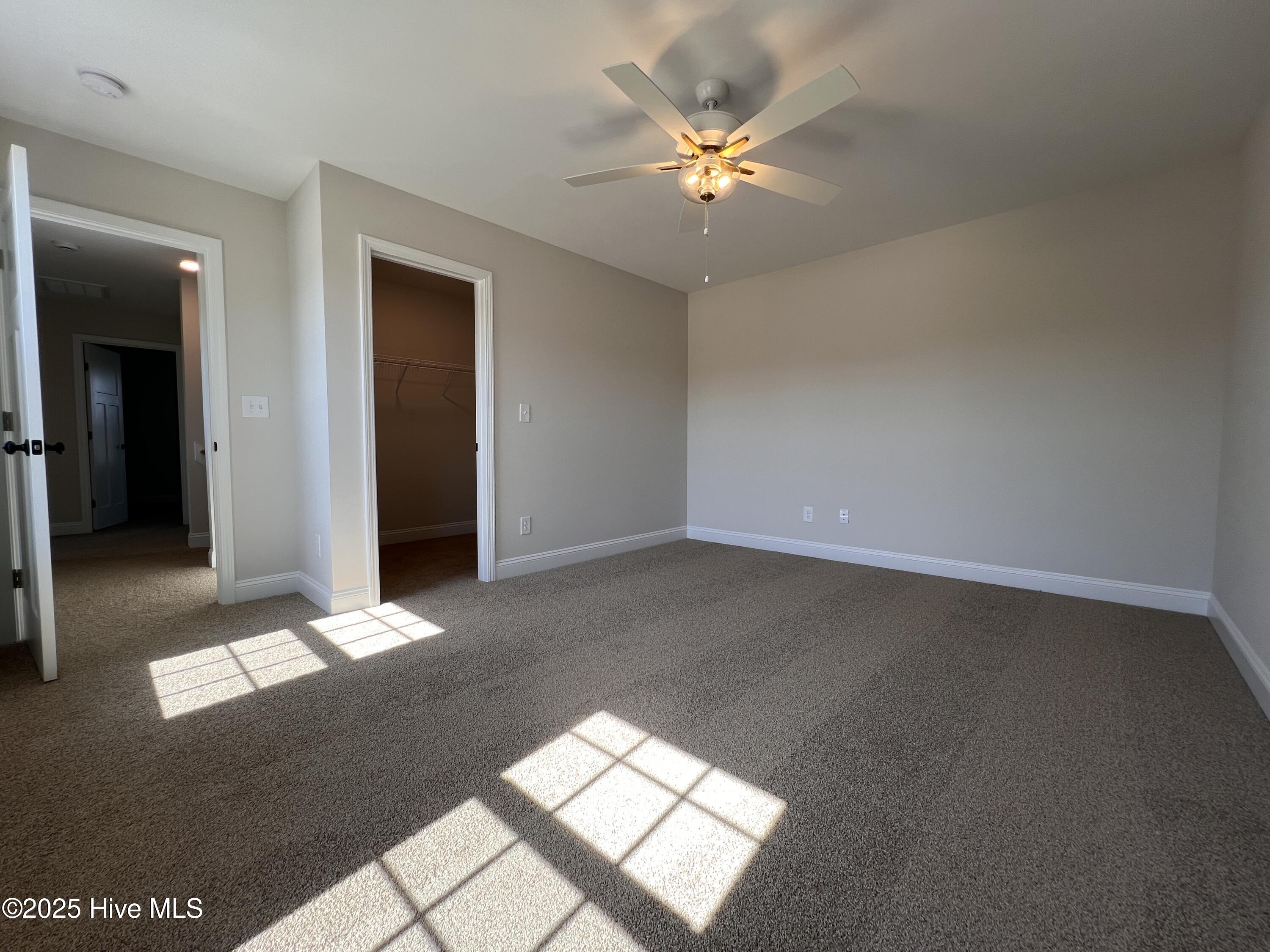 219 Watercress Lane Property Photo 15