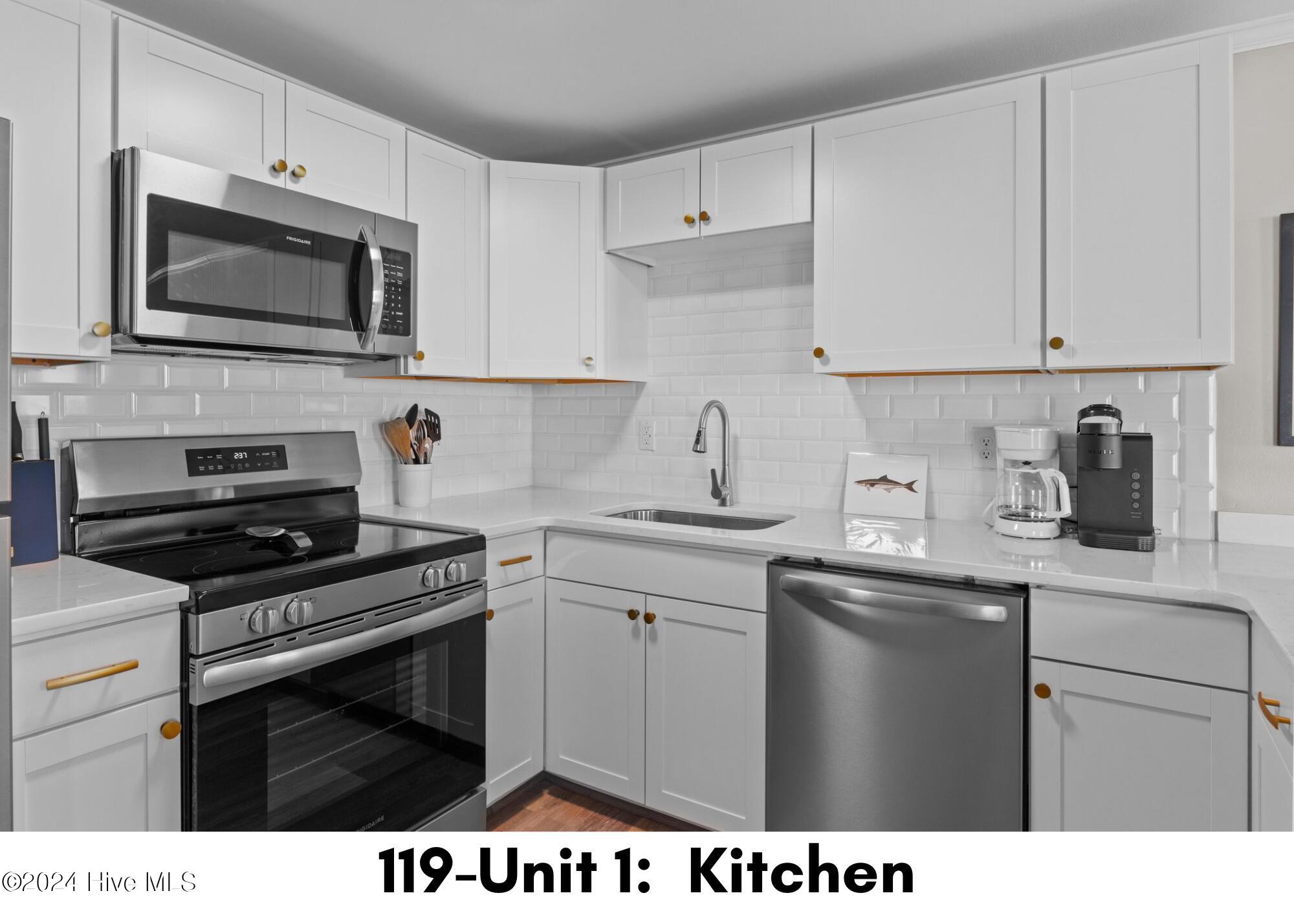 117 & 119 W Bogue Boulevard Property Photo 7