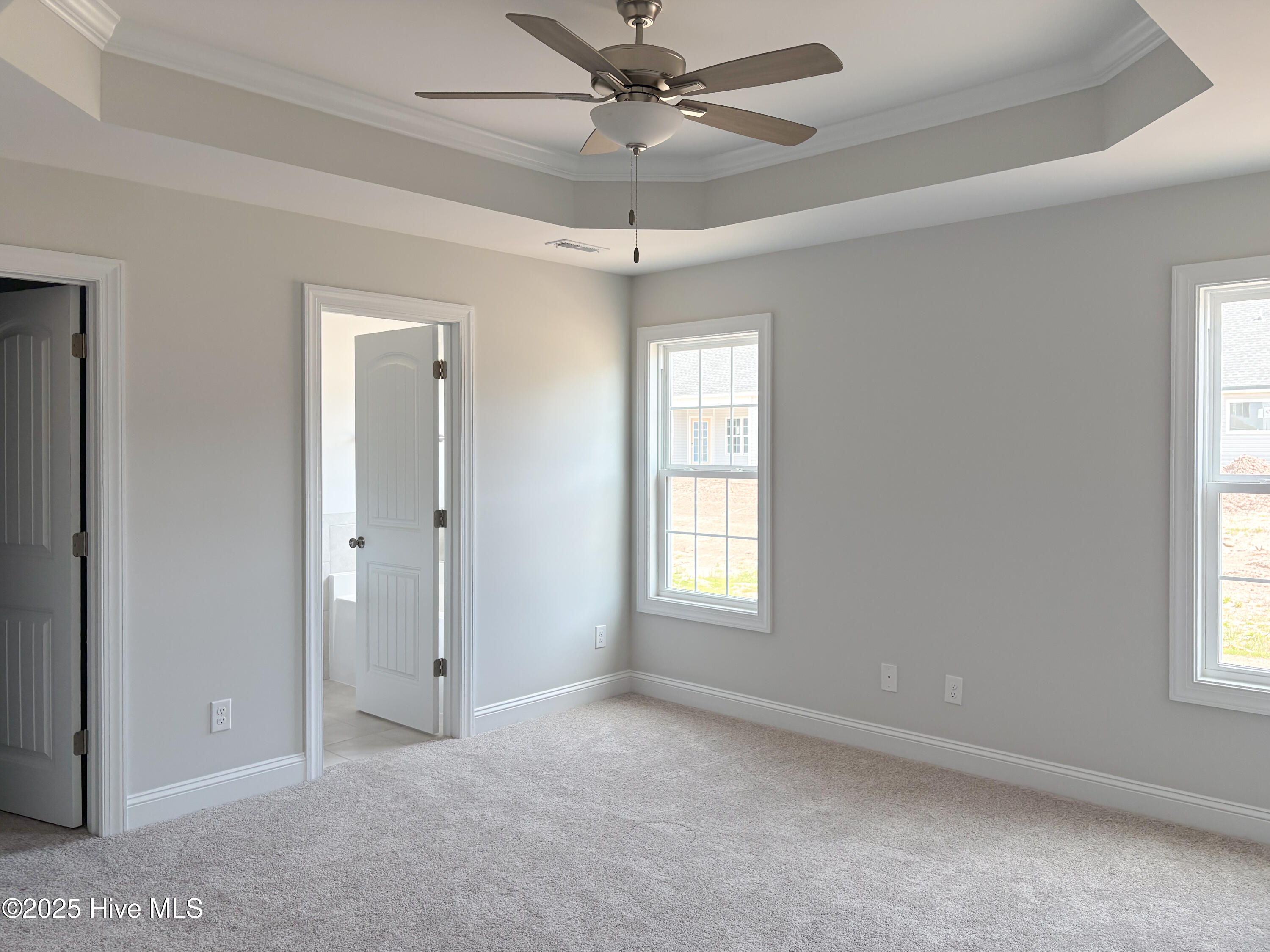 608 Carmel Drive Property Photo 4
