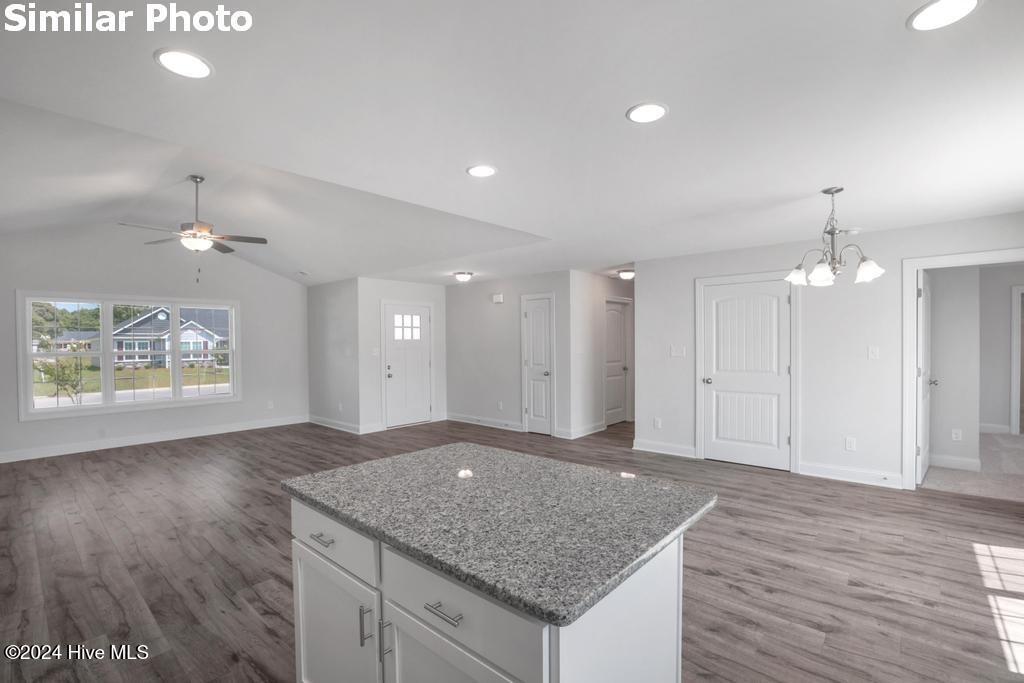 608 Carmel Drive Property Photo 11