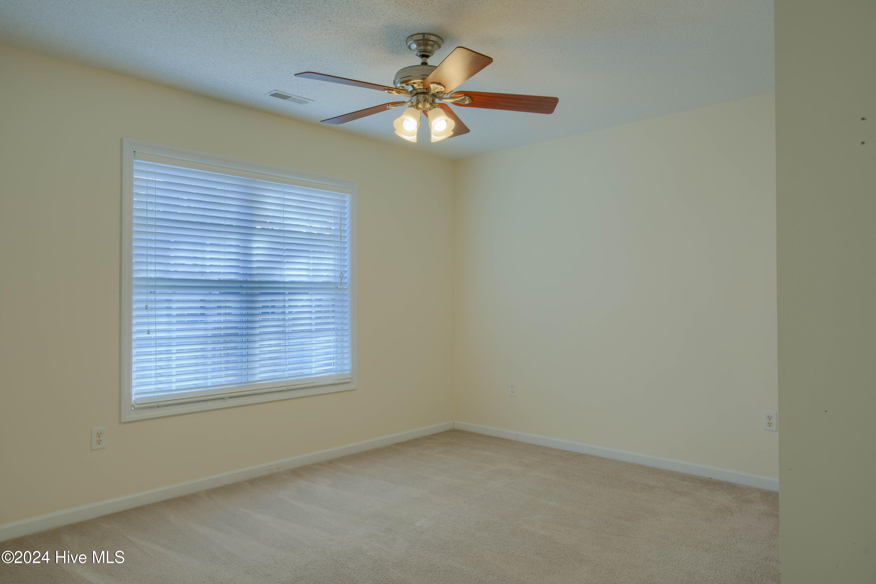 106 Creeks Edge Drive Property Photo 22