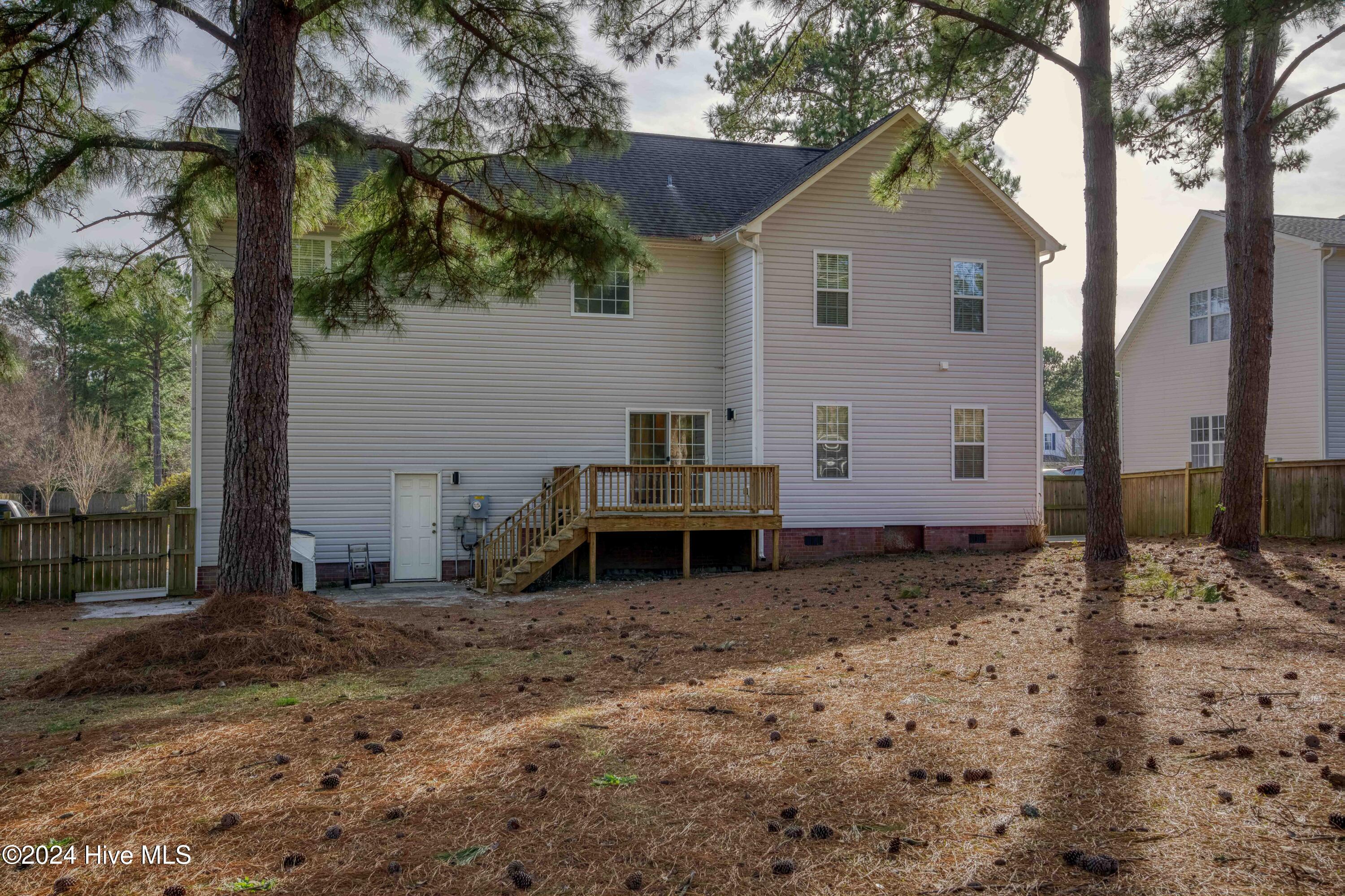106 Creeks Edge Drive Property Photo 33