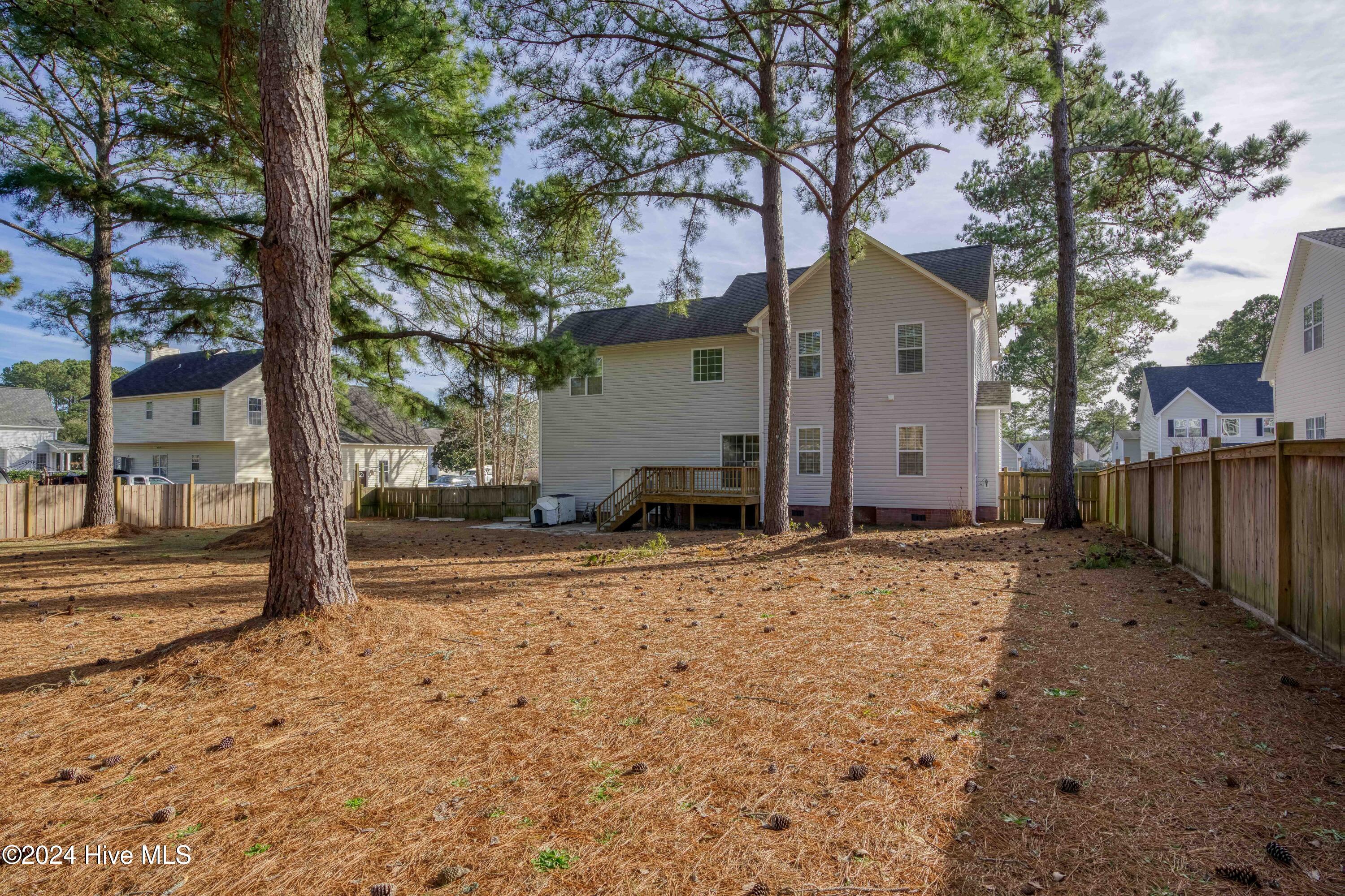 106 Creeks Edge Drive Property Photo 35