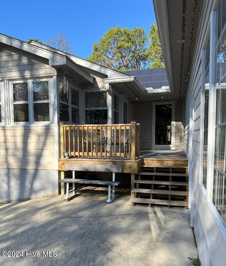 555 N Ashe Street Property Photo 2