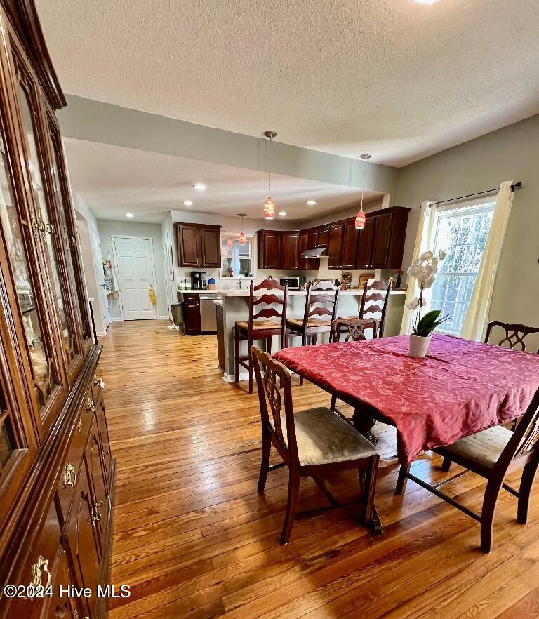 555 N Ashe Street Property Photo 15