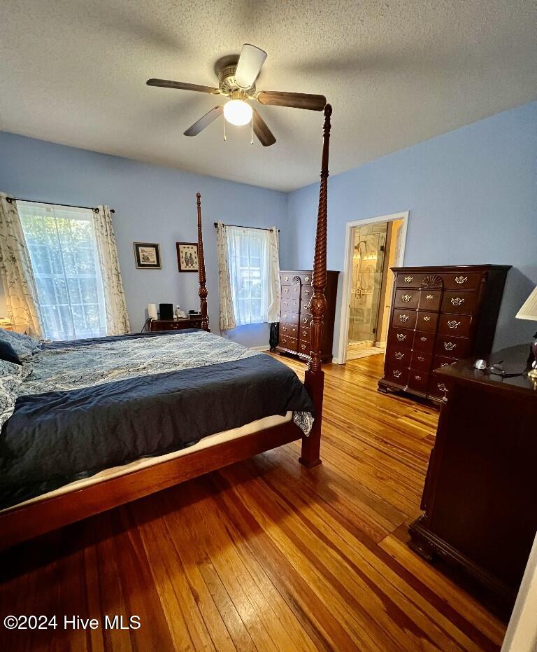 555 N Ashe Street Property Photo 20