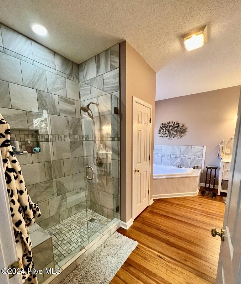 555 N Ashe Street Property Photo 21