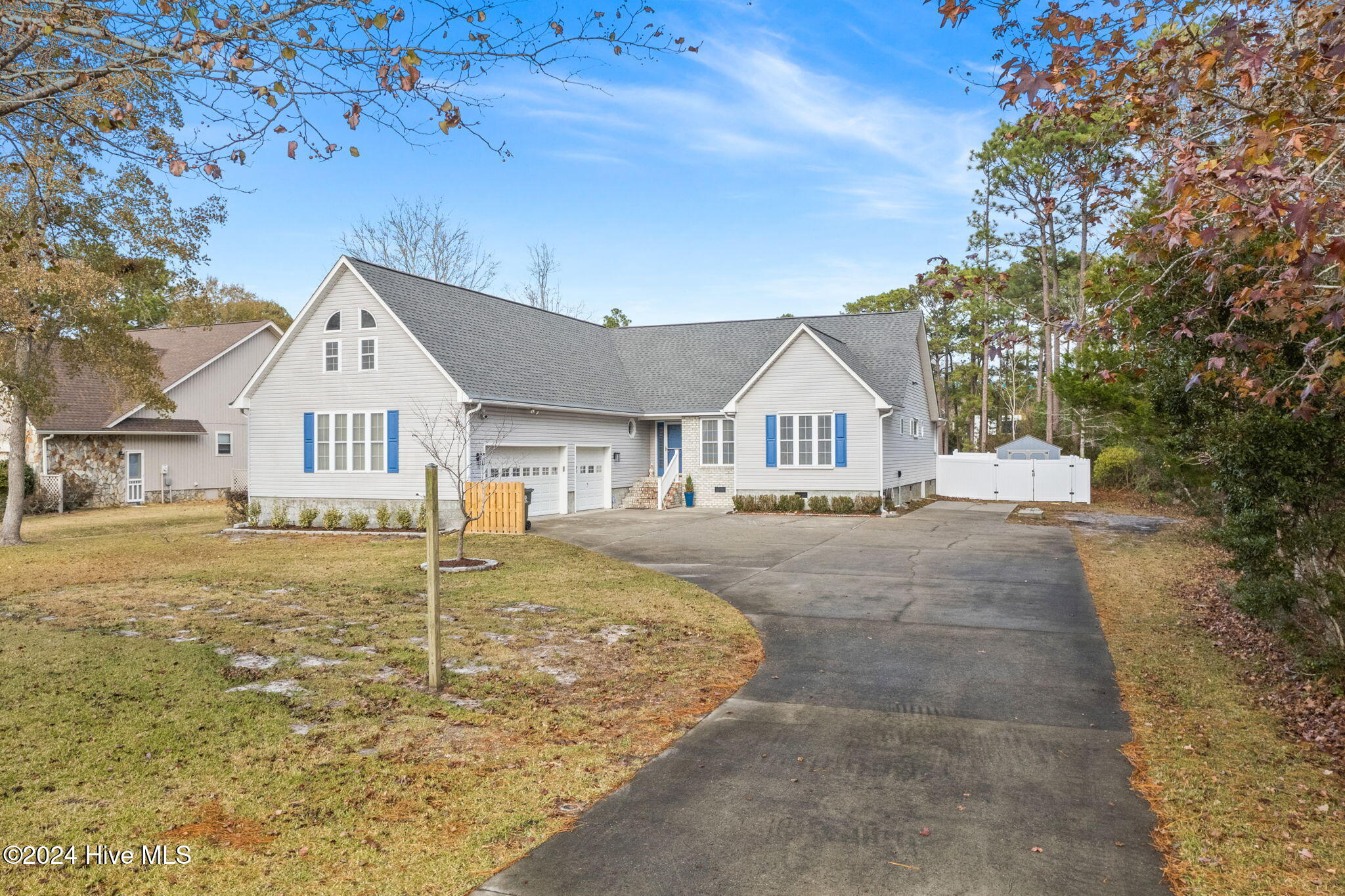 70 Fairway Drive Property Photo 3