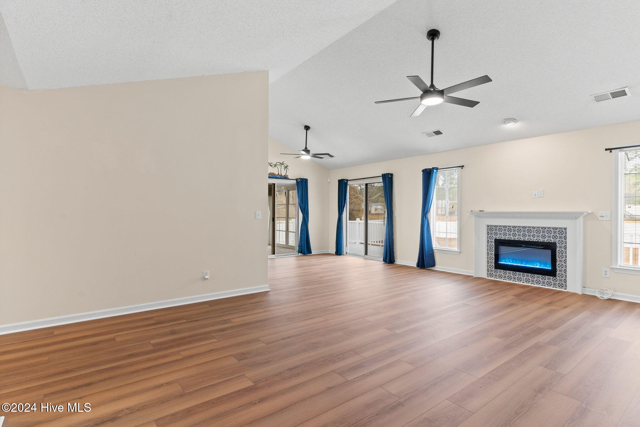 70 Fairway Drive Property Photo 16
