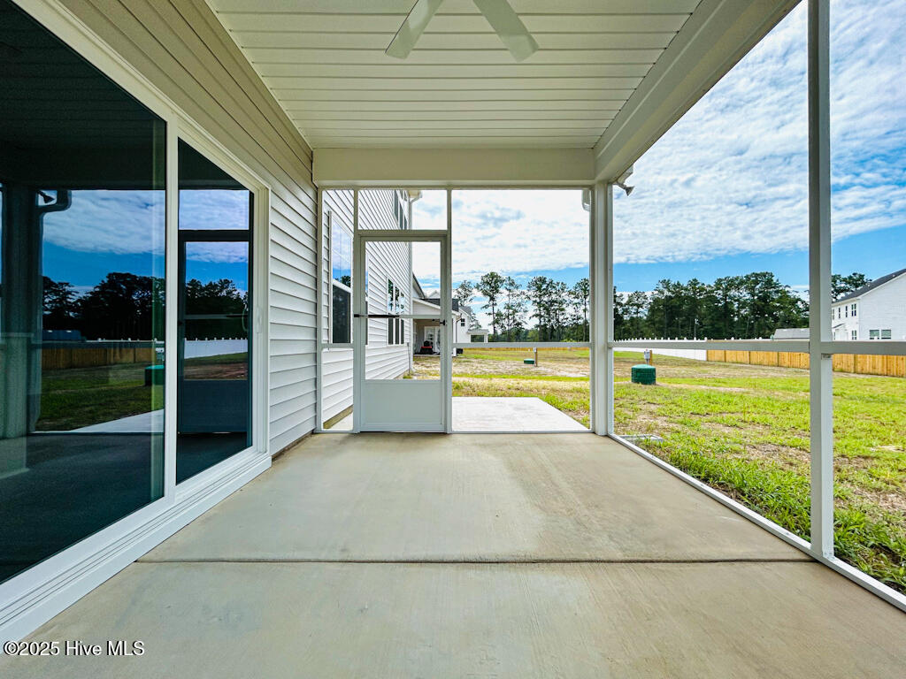 504 Yellow Birch Way Property Photo 15