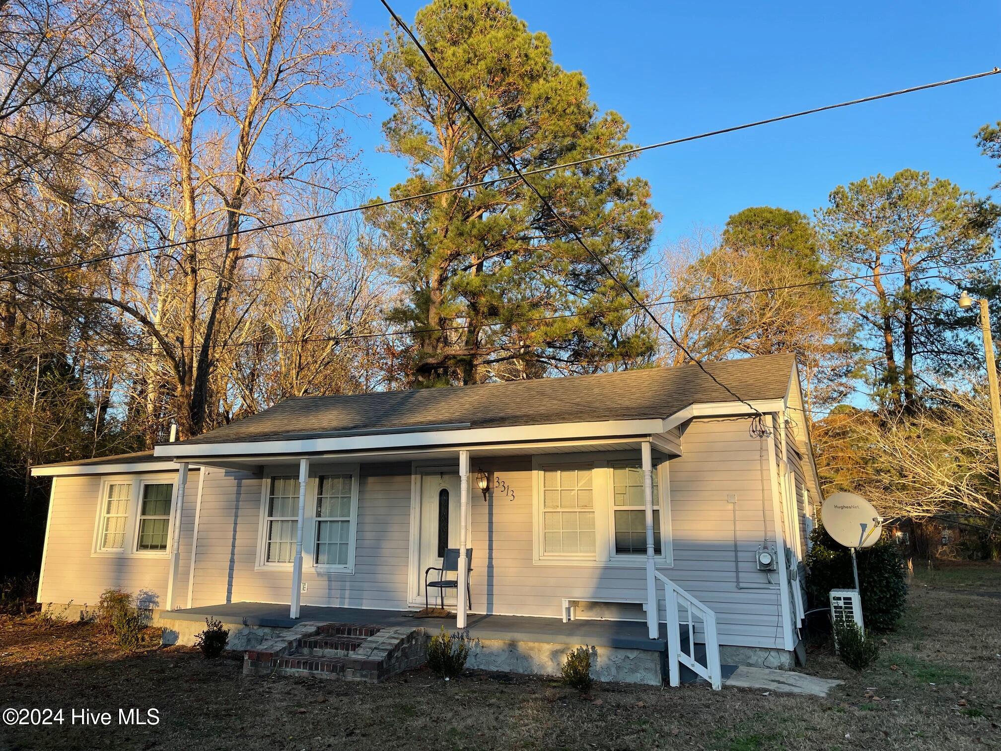 3313 N Jefferson Street Property Photo