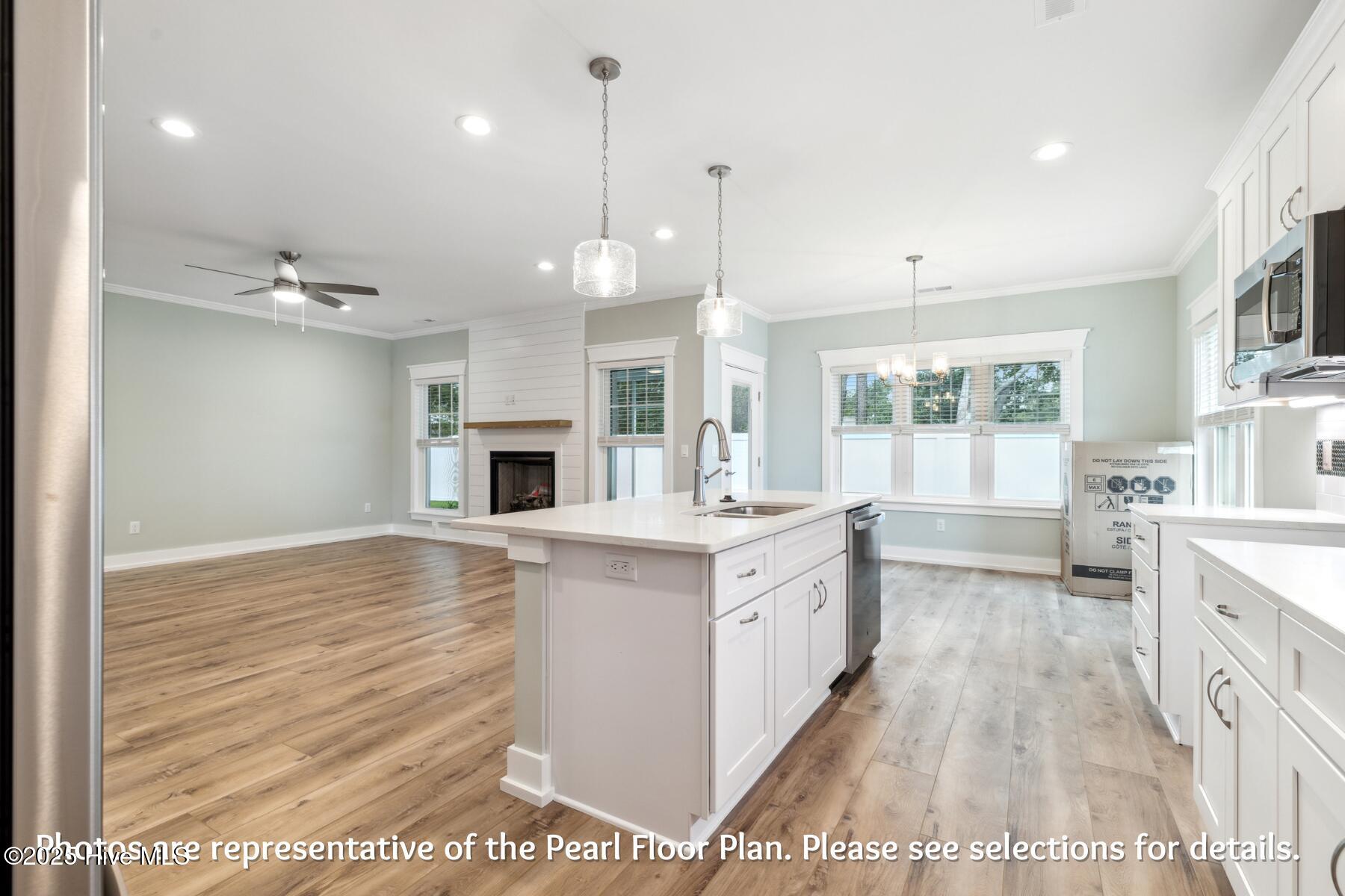 457 Raven Glen Drive Property Photo 16