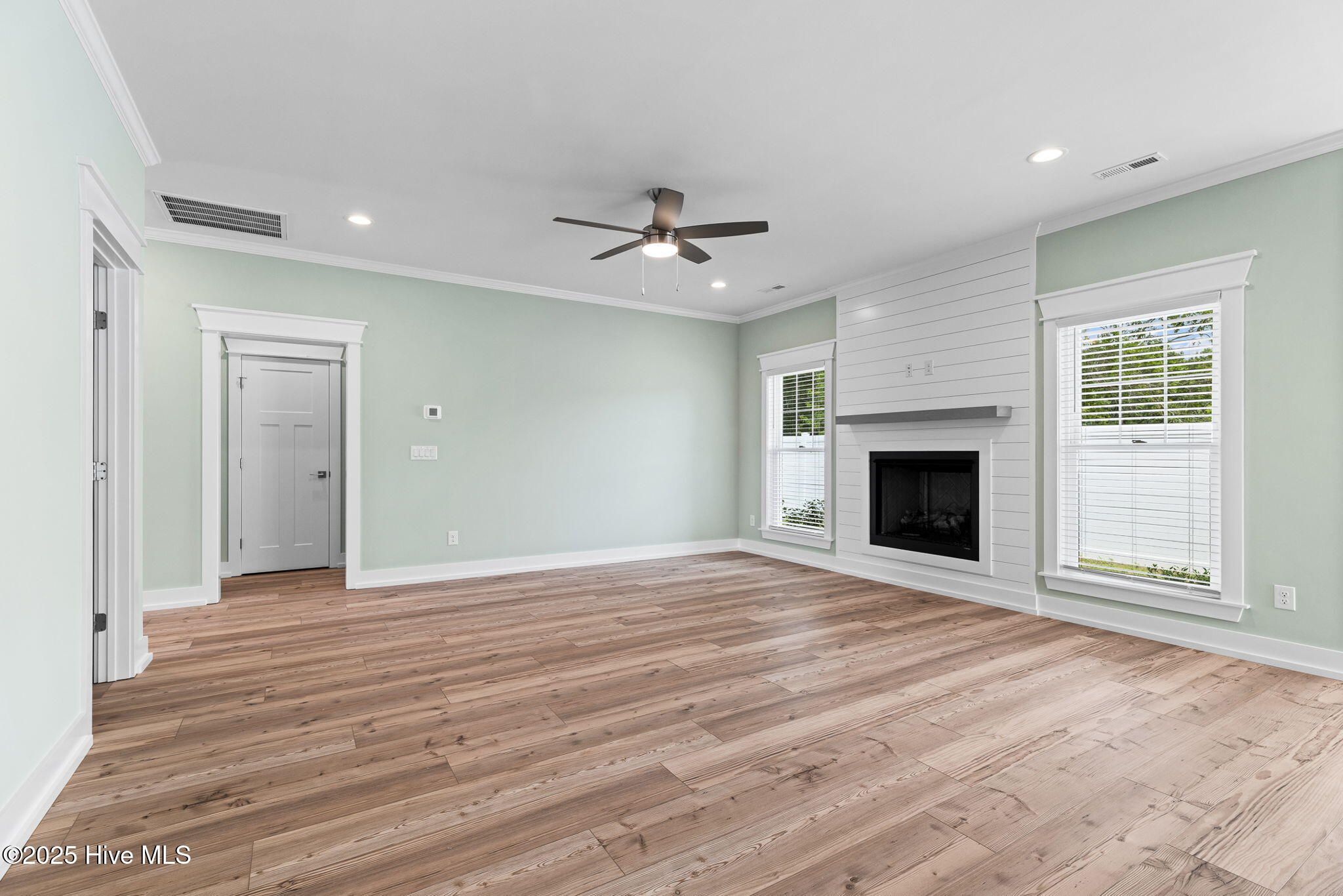 430 Raven Glen Drive Property Photo 12