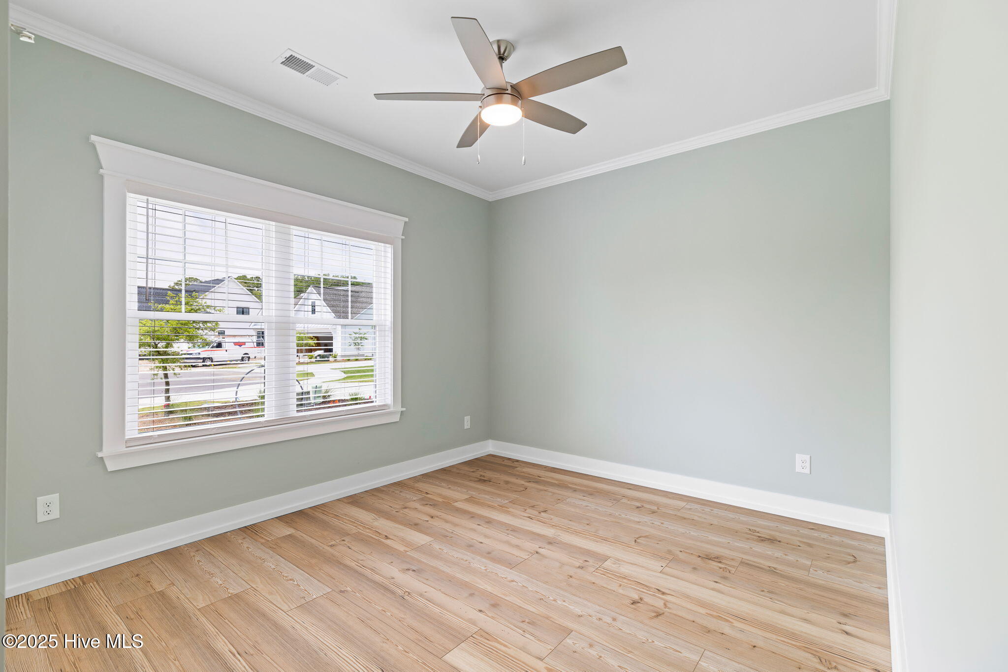 430 Raven Glen Drive Property Photo 34
