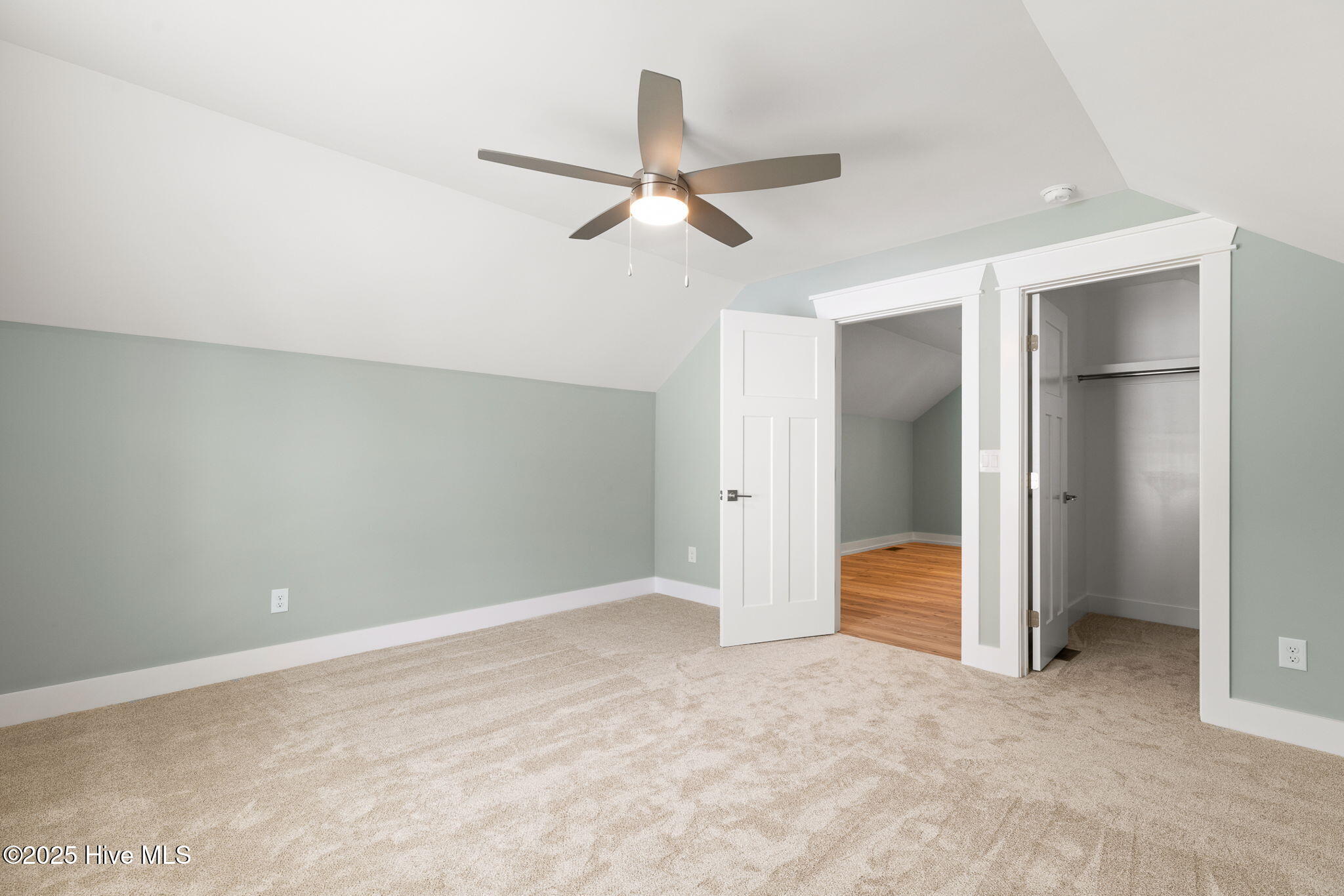 430 Raven Glen Drive Property Photo 42