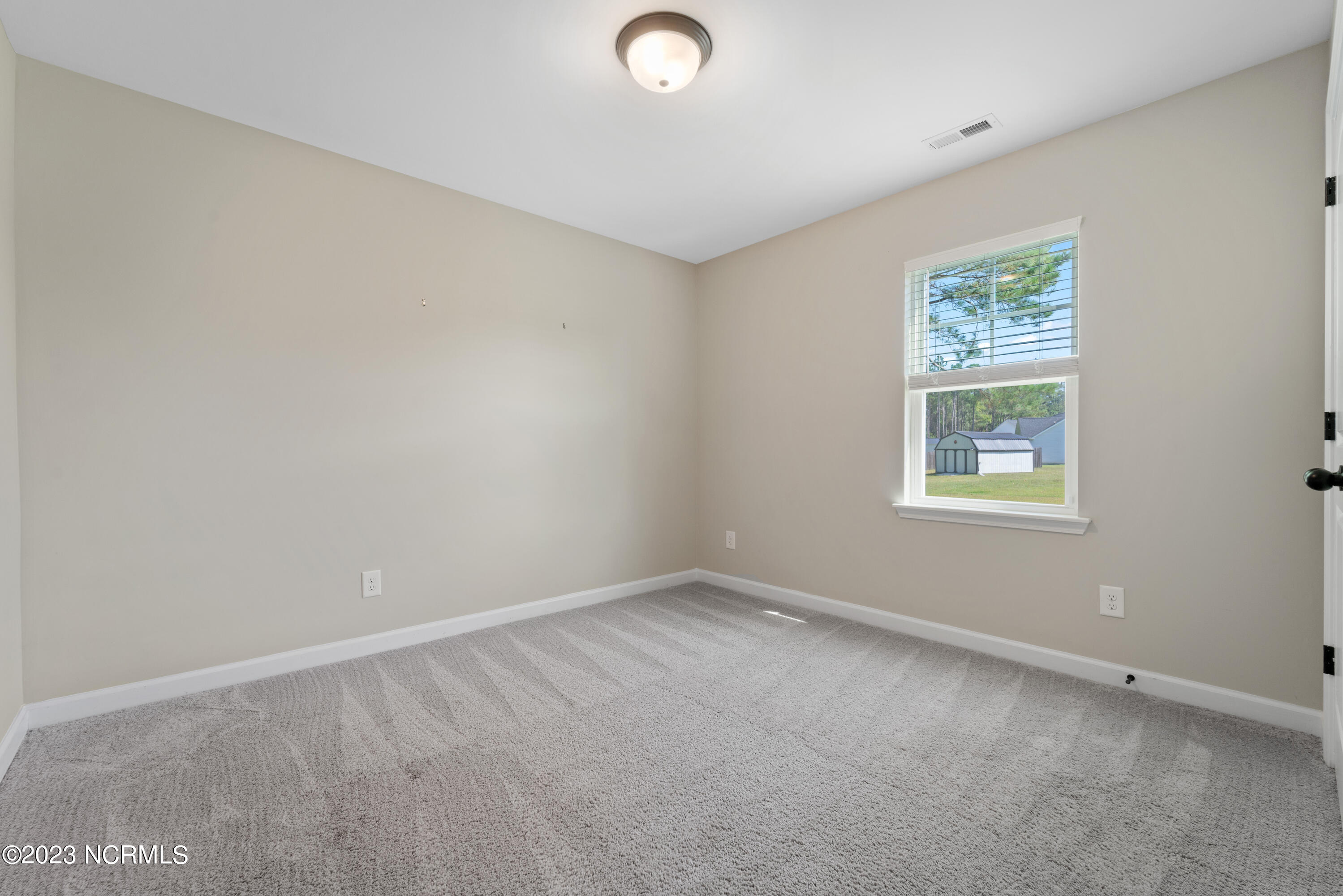 804 Kroger Court Property Photo 10
