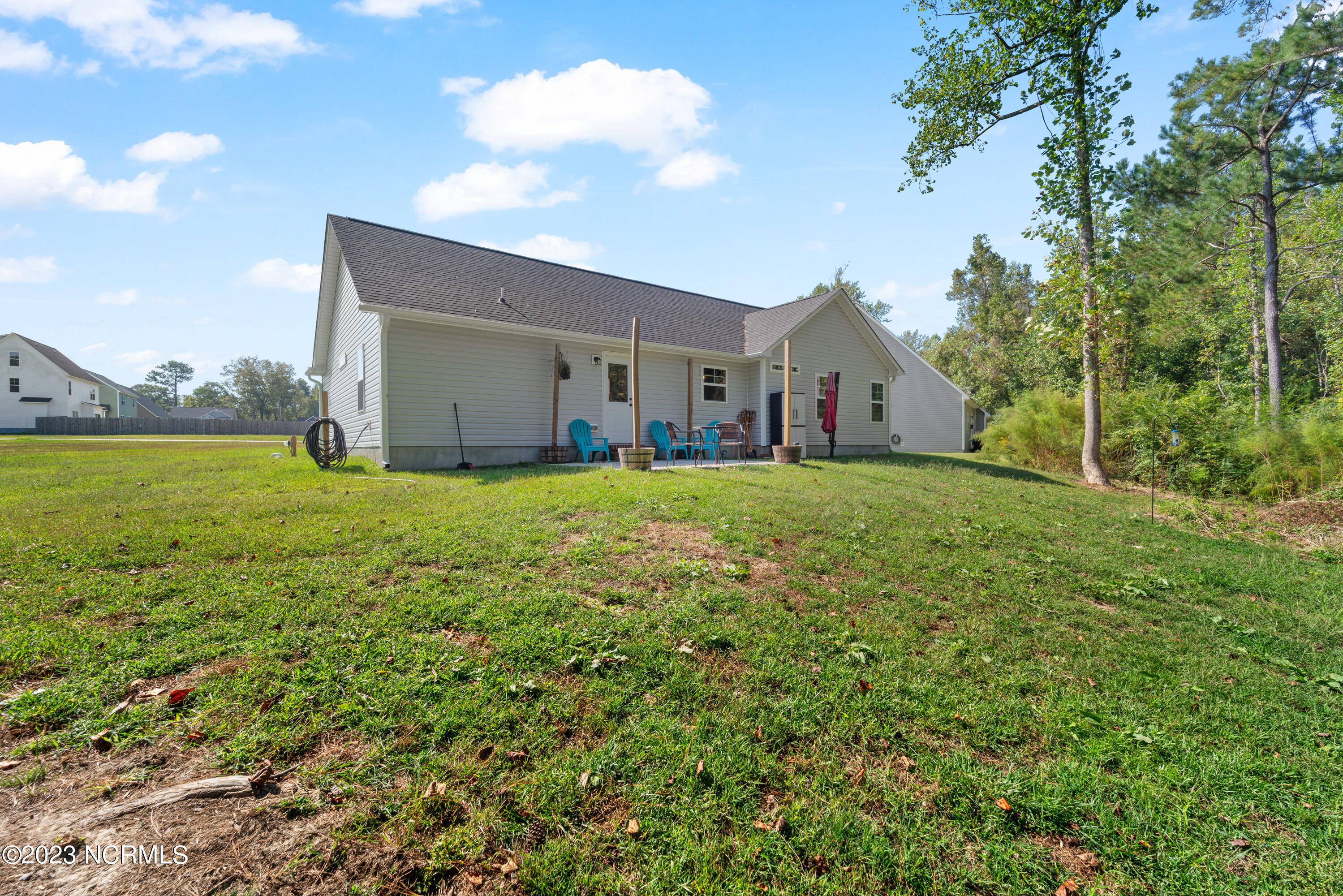 804 Kroger Court Property Photo 17