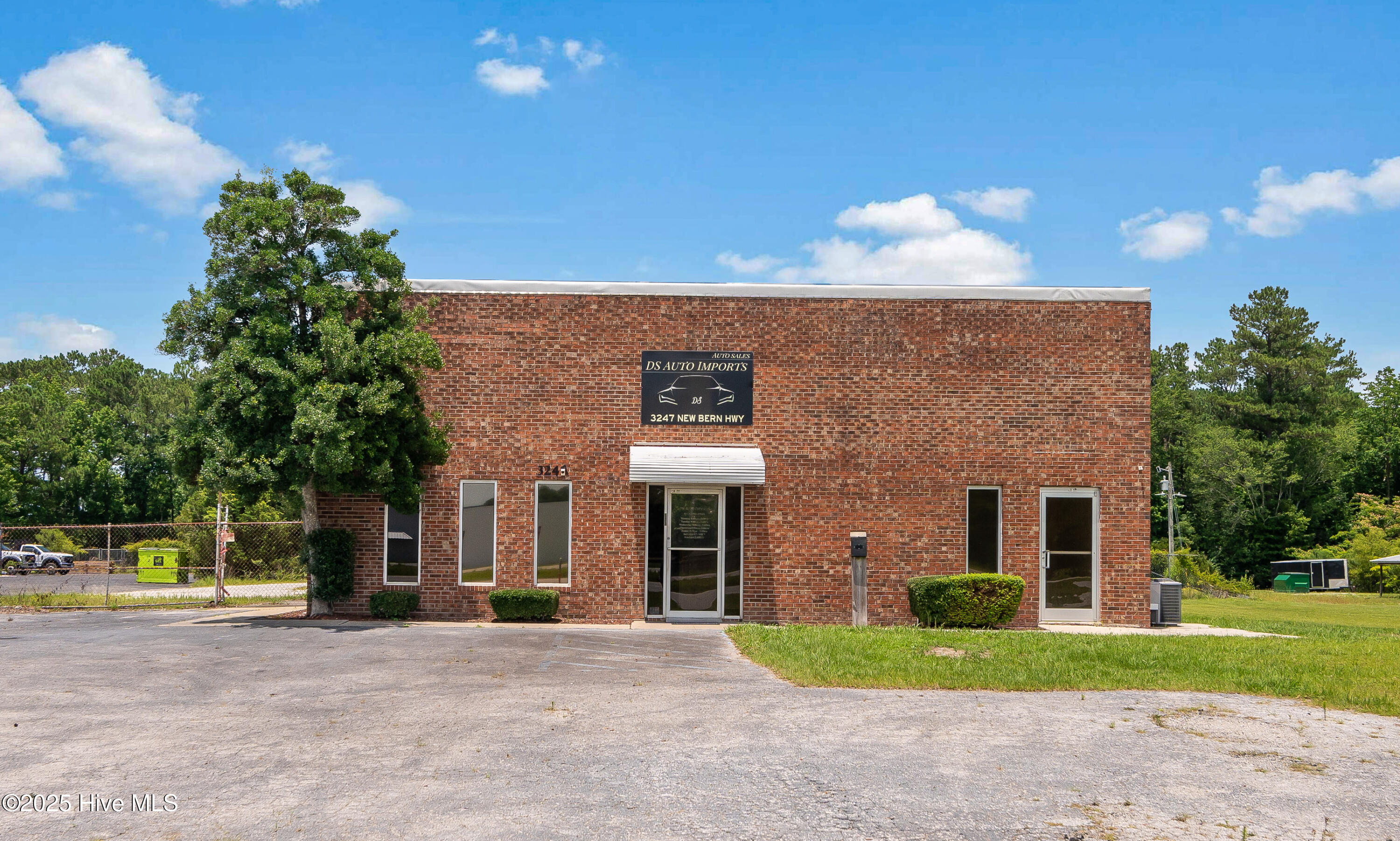 3247 New Bern Highway Property Photo 1