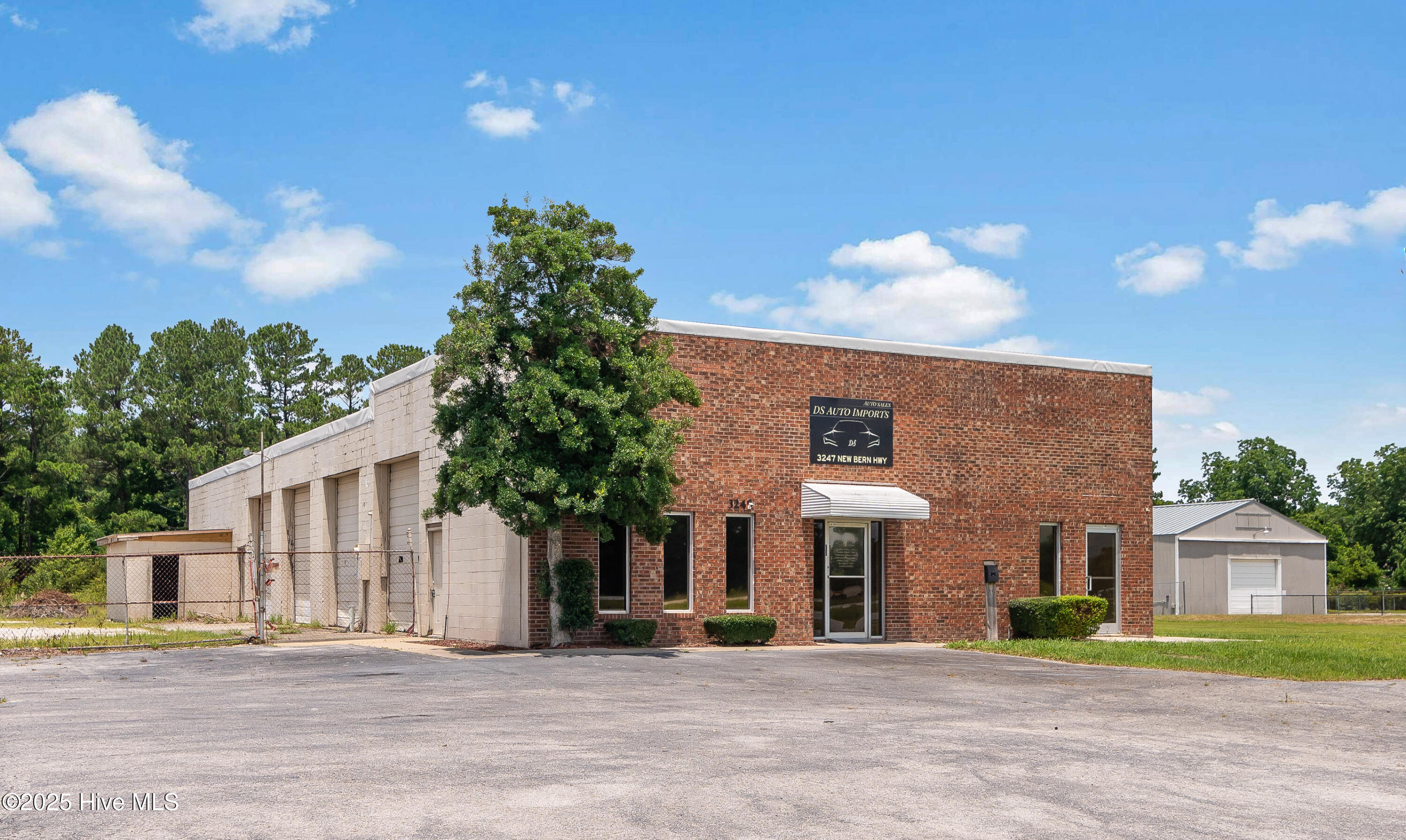 3247 New Bern Highway Property Photo 5