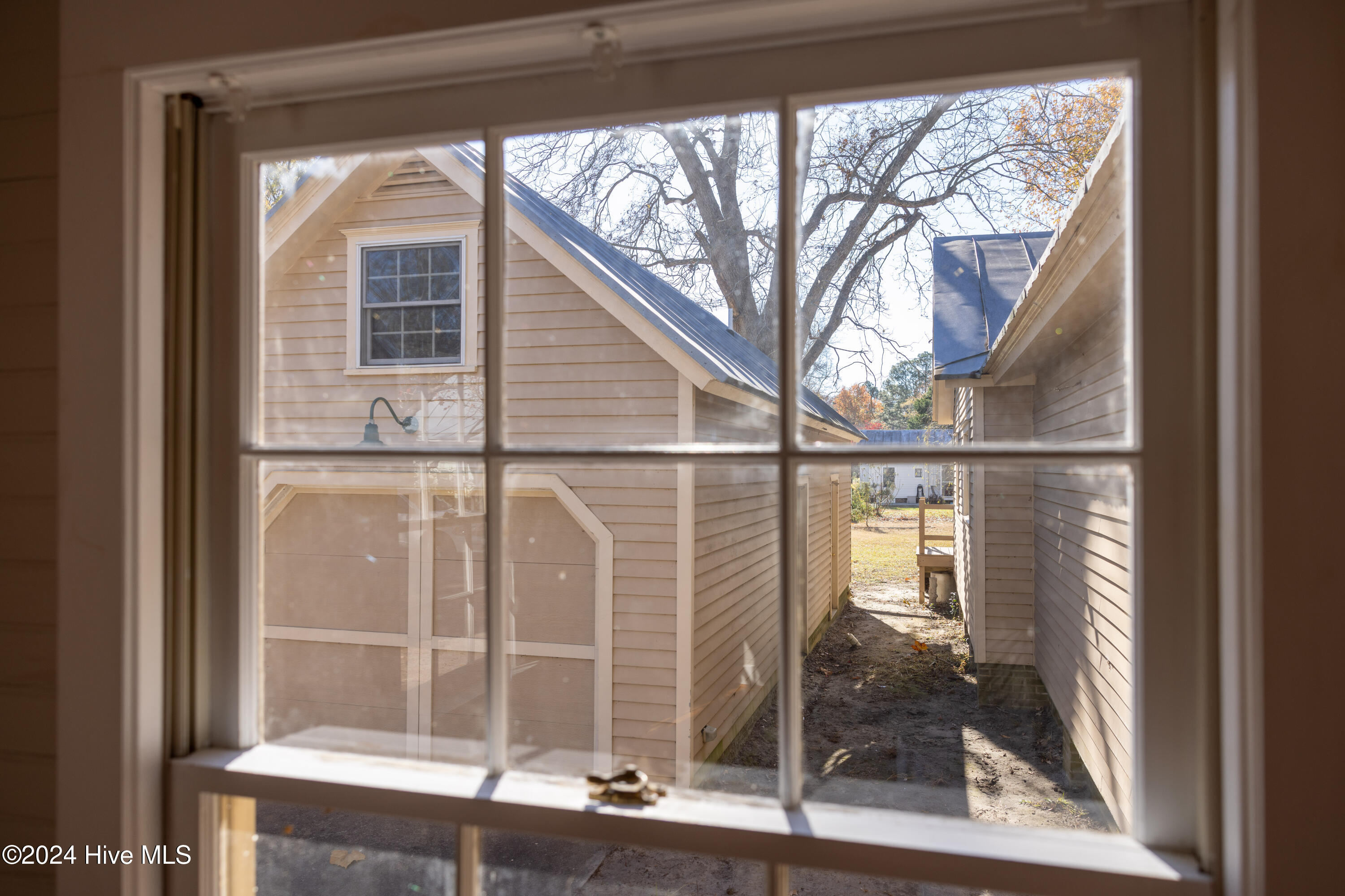 412 Phillips Street Property Photo 7