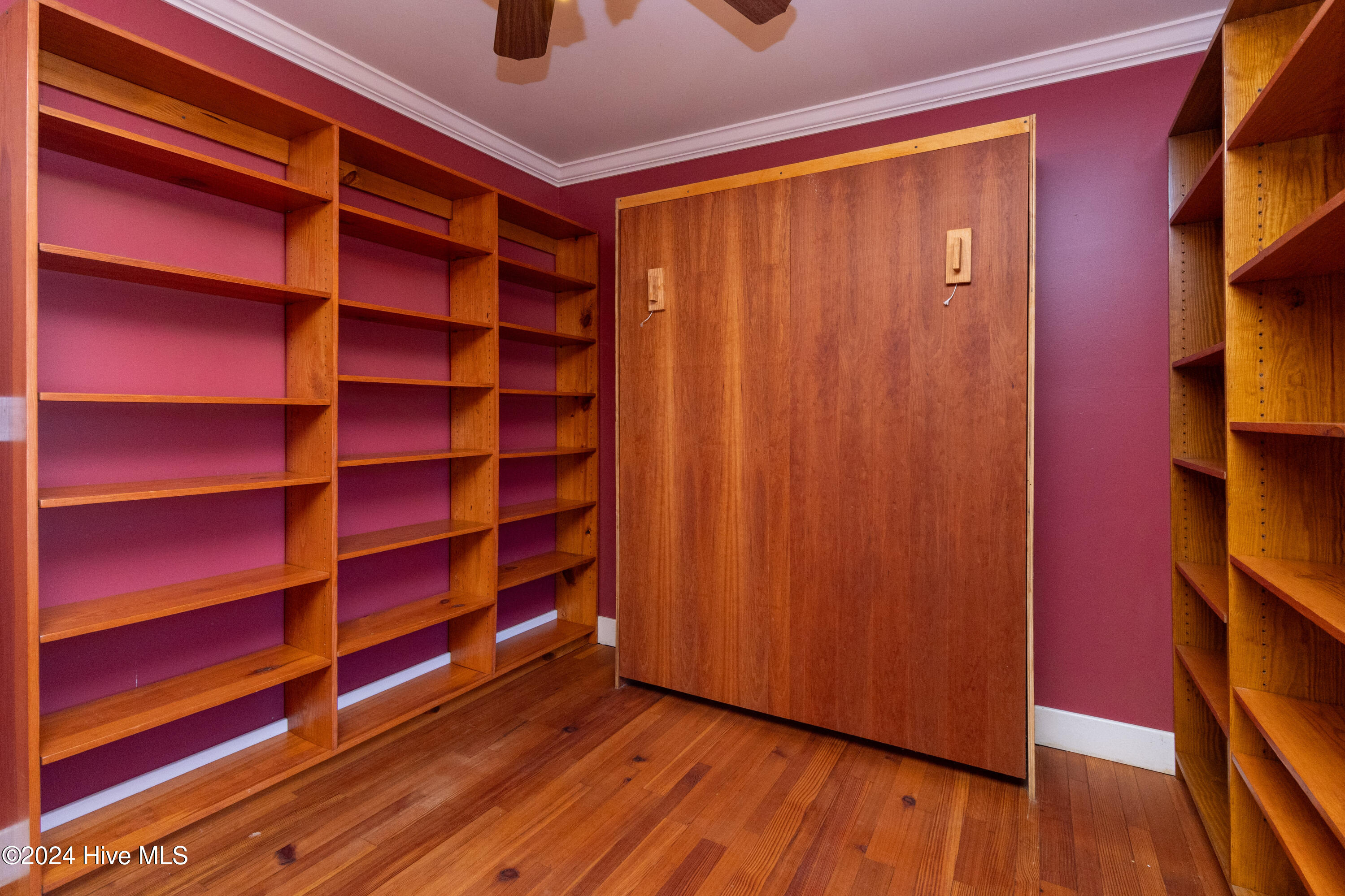 412 Phillips Street Property Photo 16