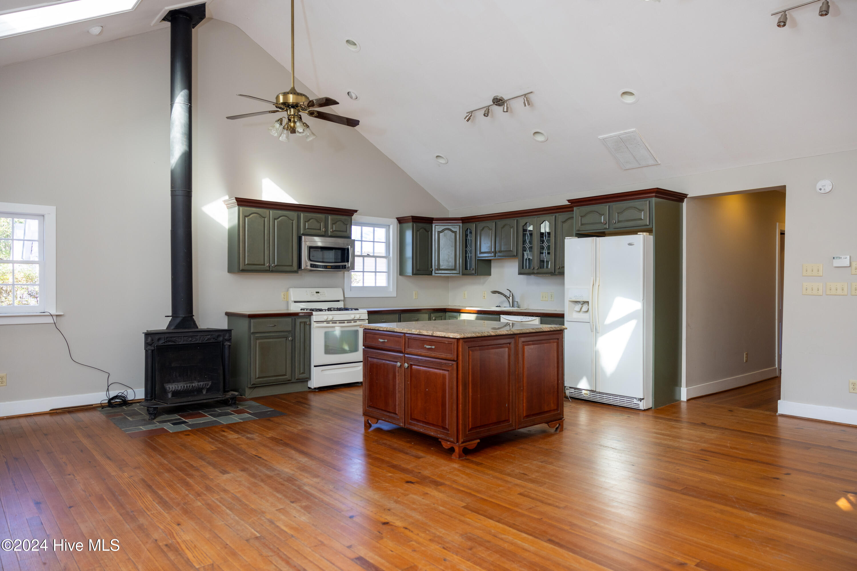 412 Phillips Street Property Photo 19