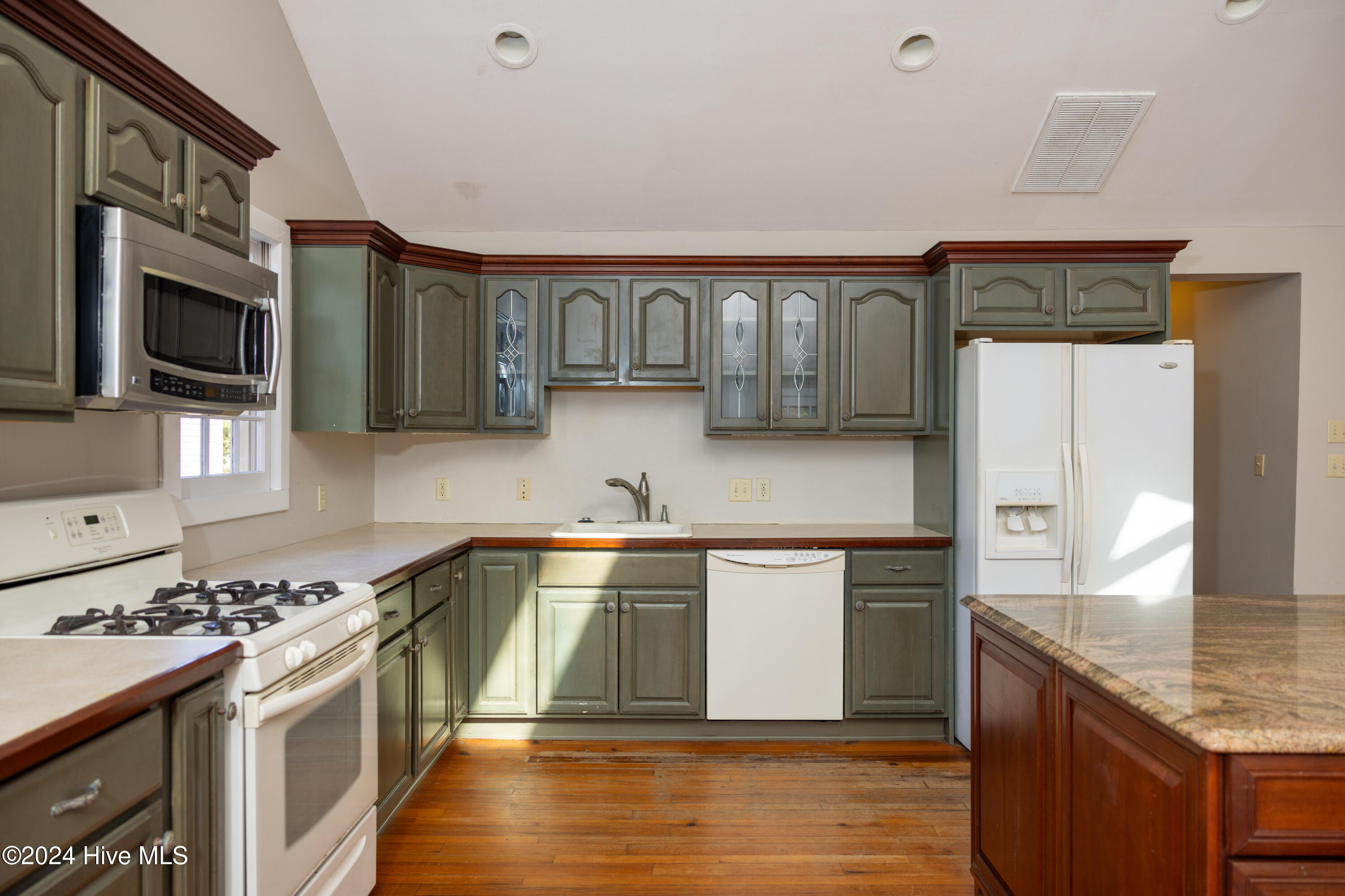 412 Phillips Street Property Photo 21