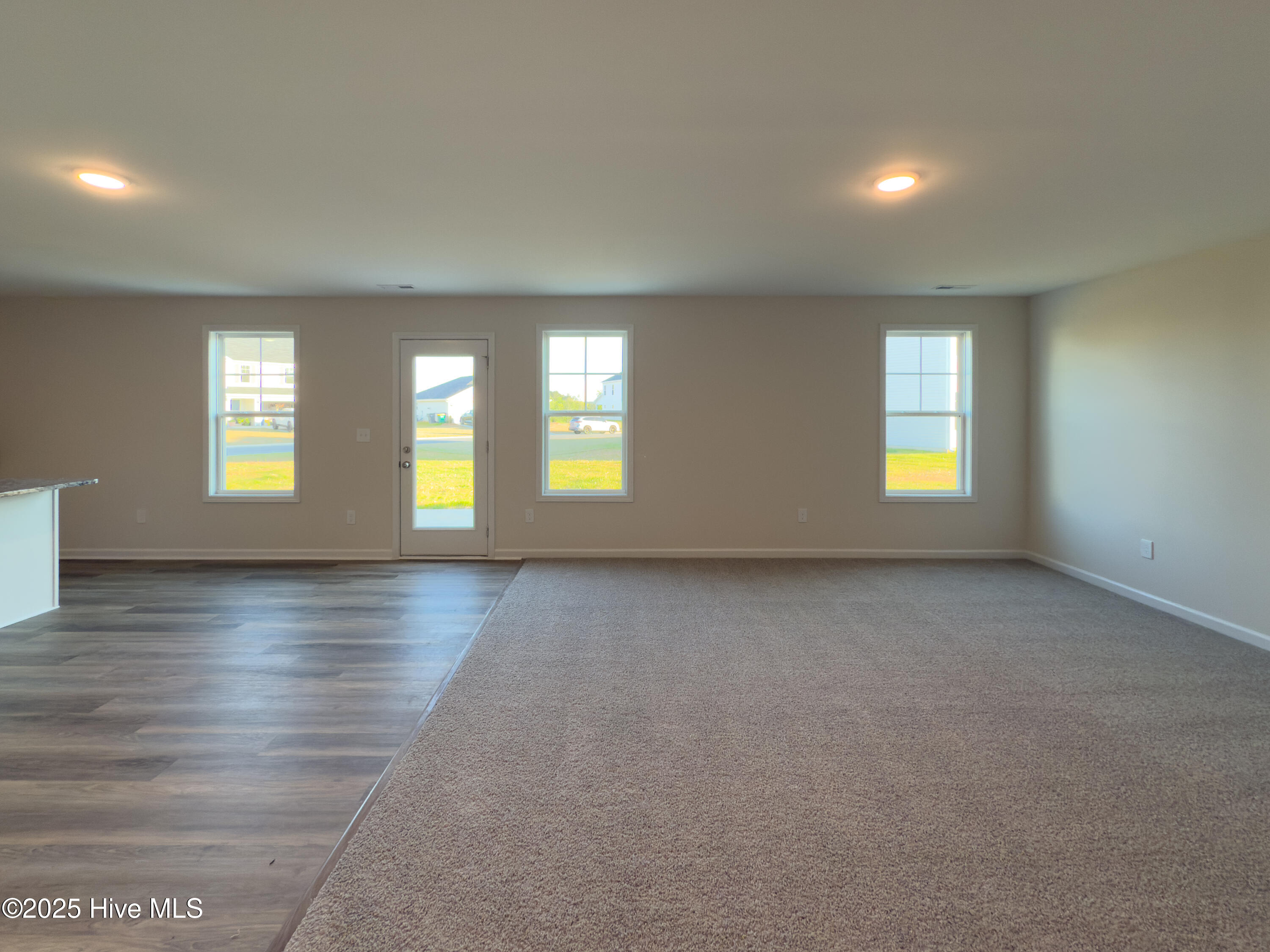 2209 Roadster Pony Lane Property Photo 4