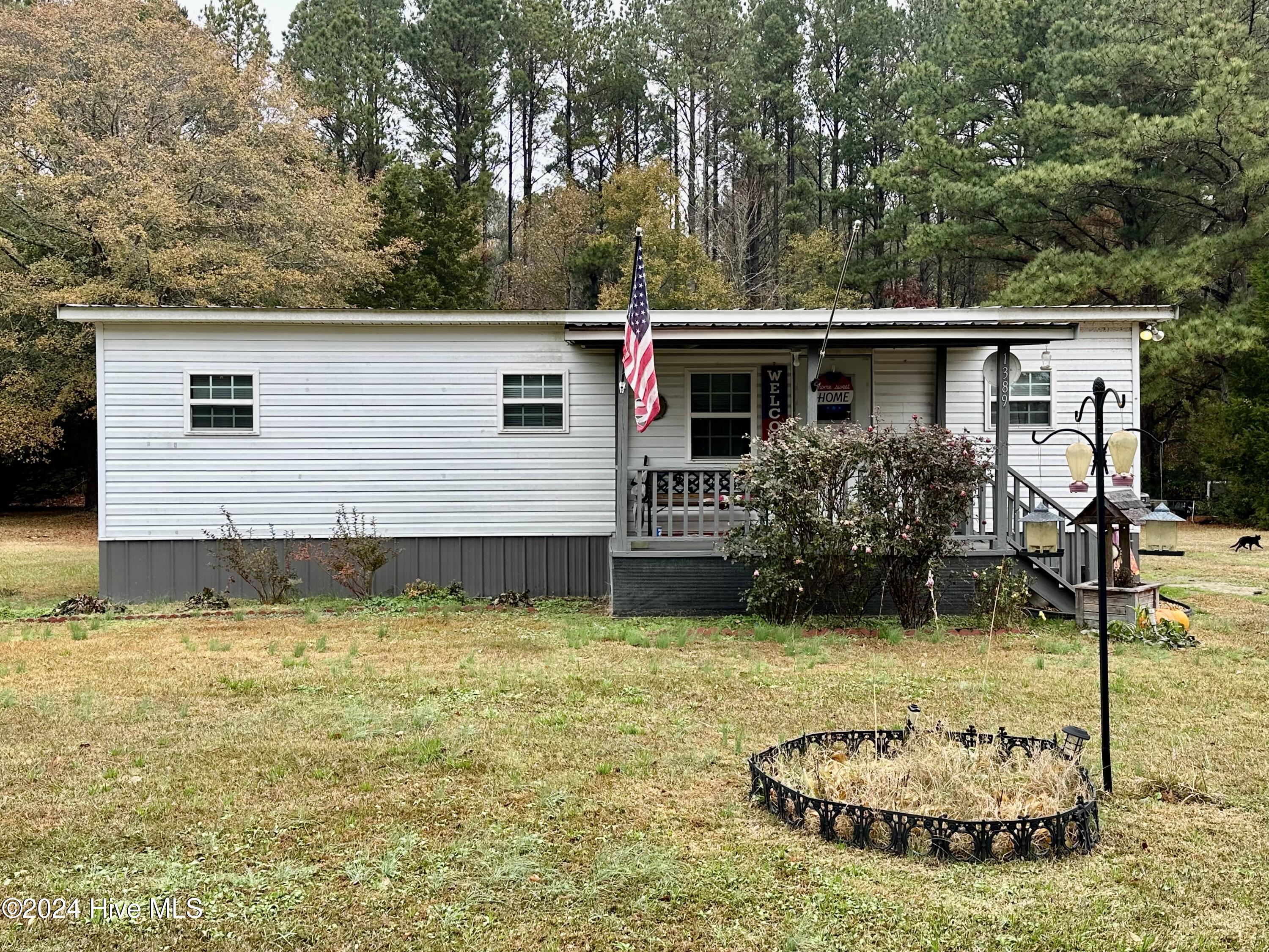1389 Tom Pepper Road Property Photo 3