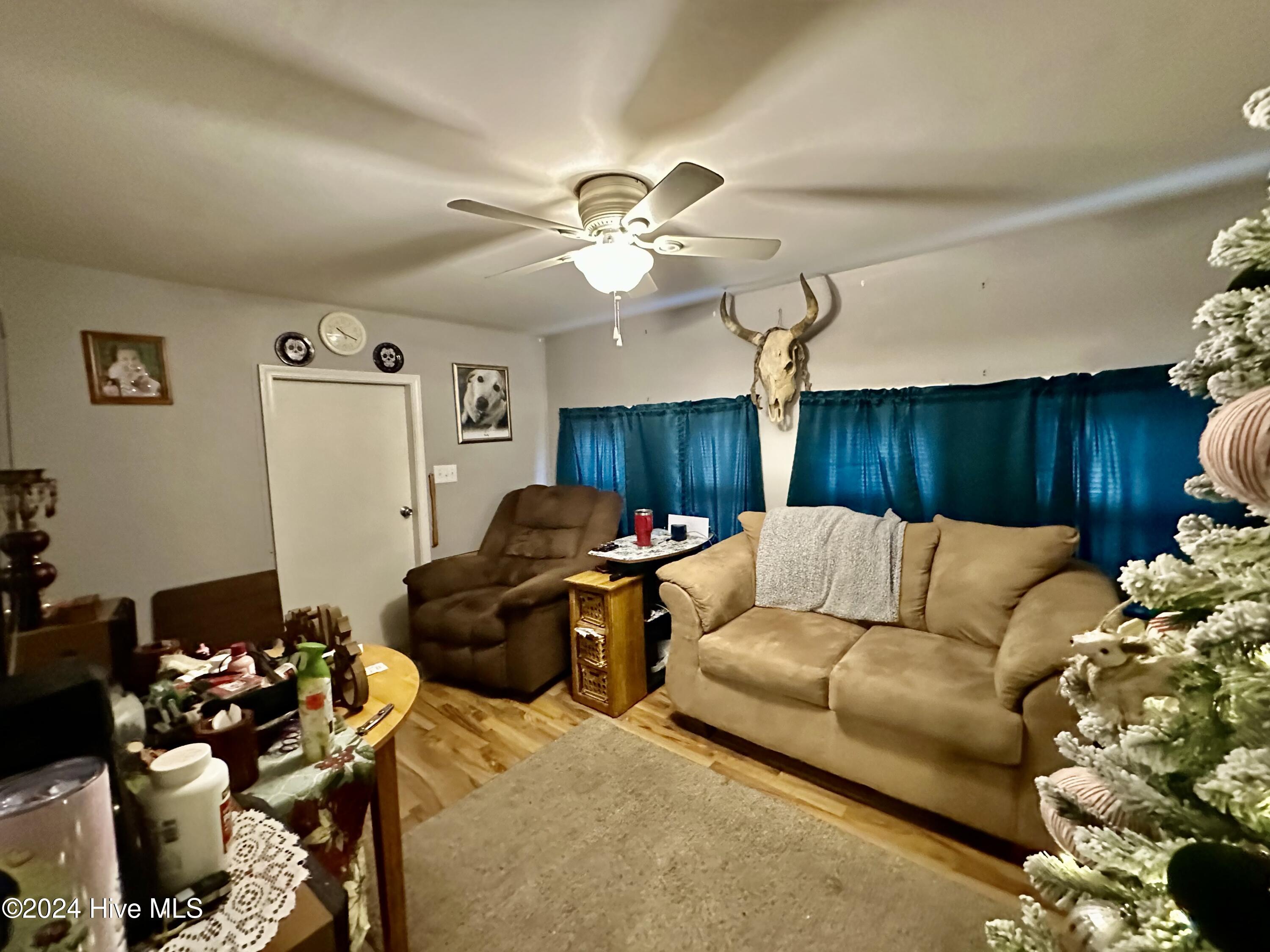 1389 Tom Pepper Road Property Photo 8