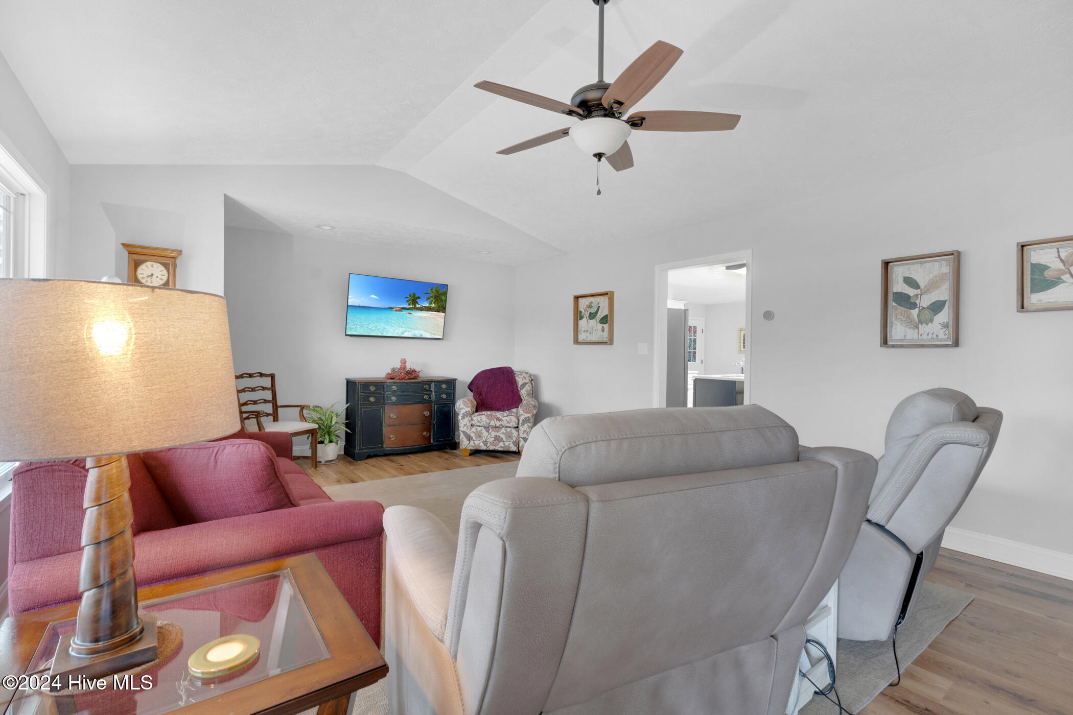 177 Adelia Drive Property Photo 4