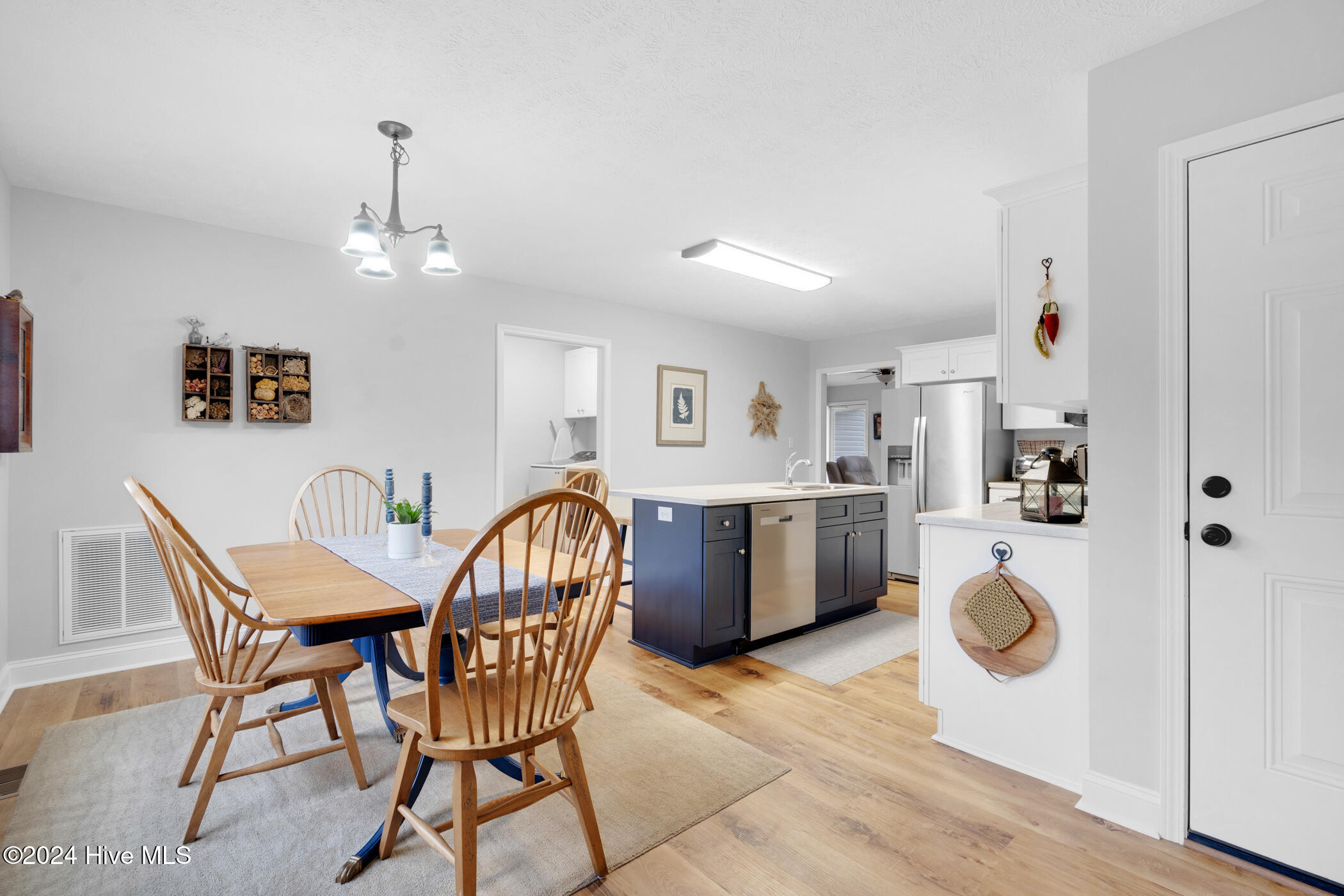 177 Adelia Drive Property Photo 10
