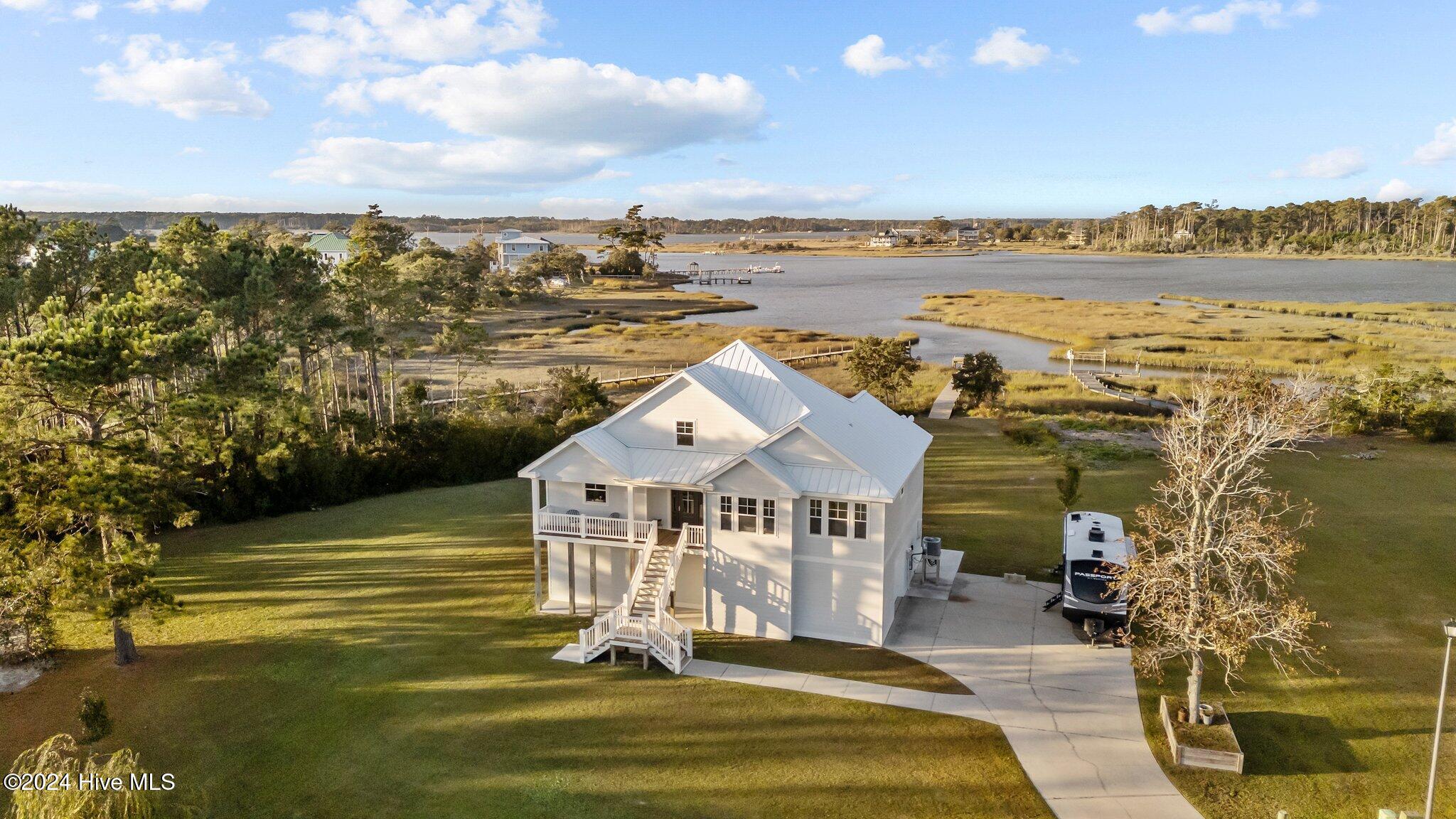 205 Gem Court Property Photo