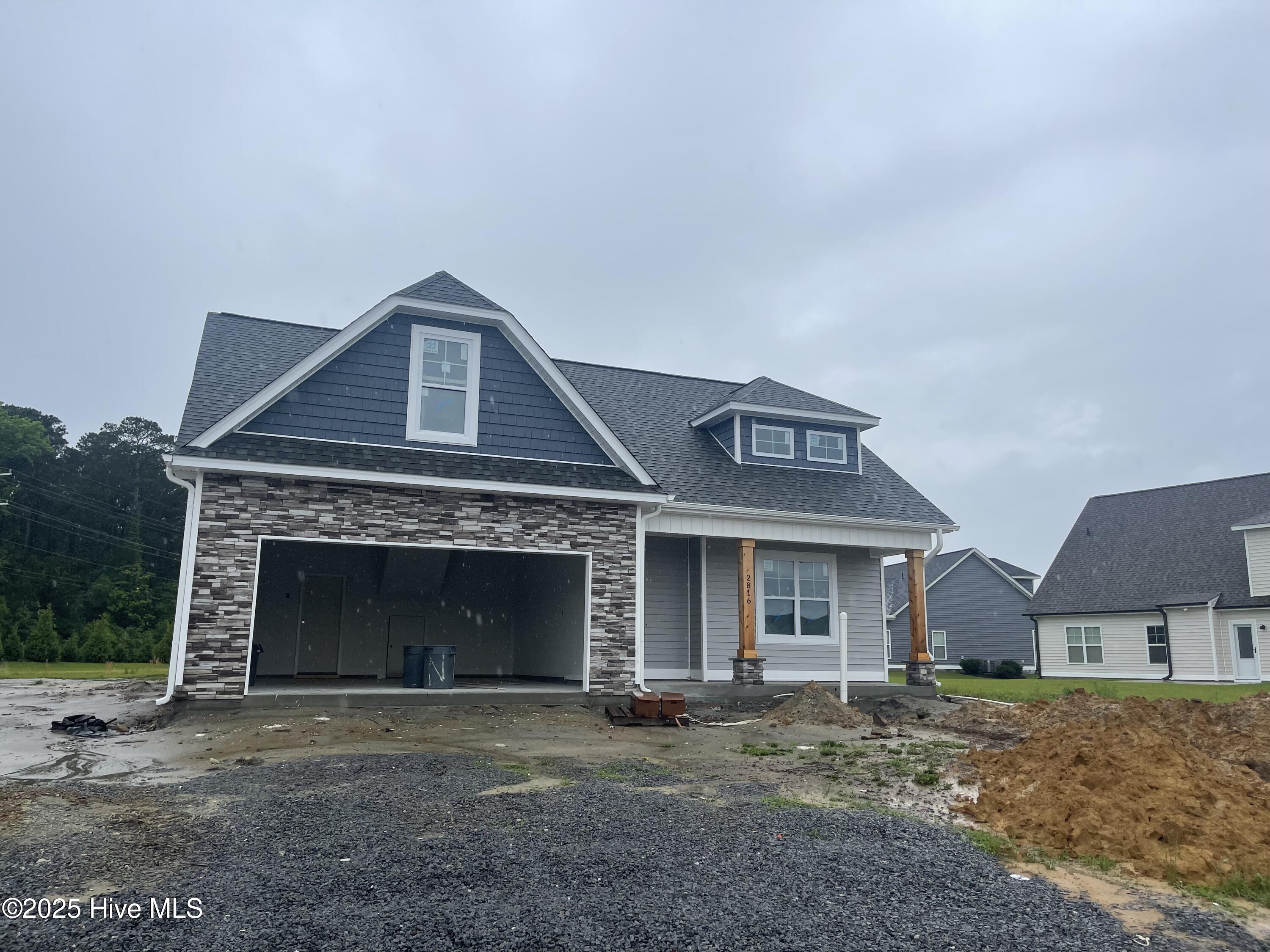 2816 Walbrook Court Property Photo