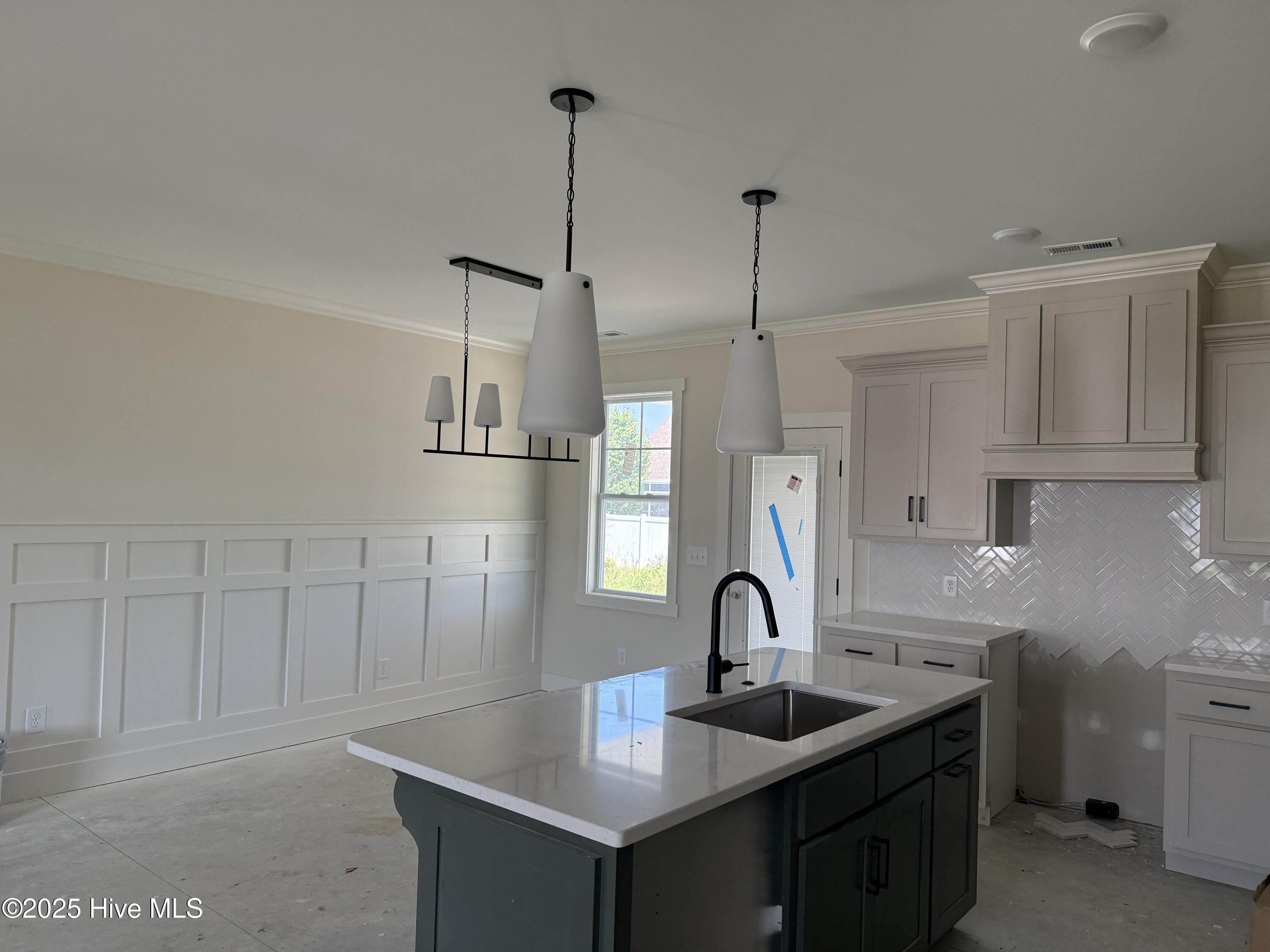 623 Norberry Drive Property Photo 6