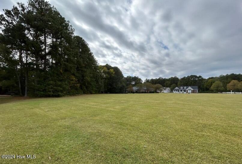 13 Riverwood Circle Property Photo 1
