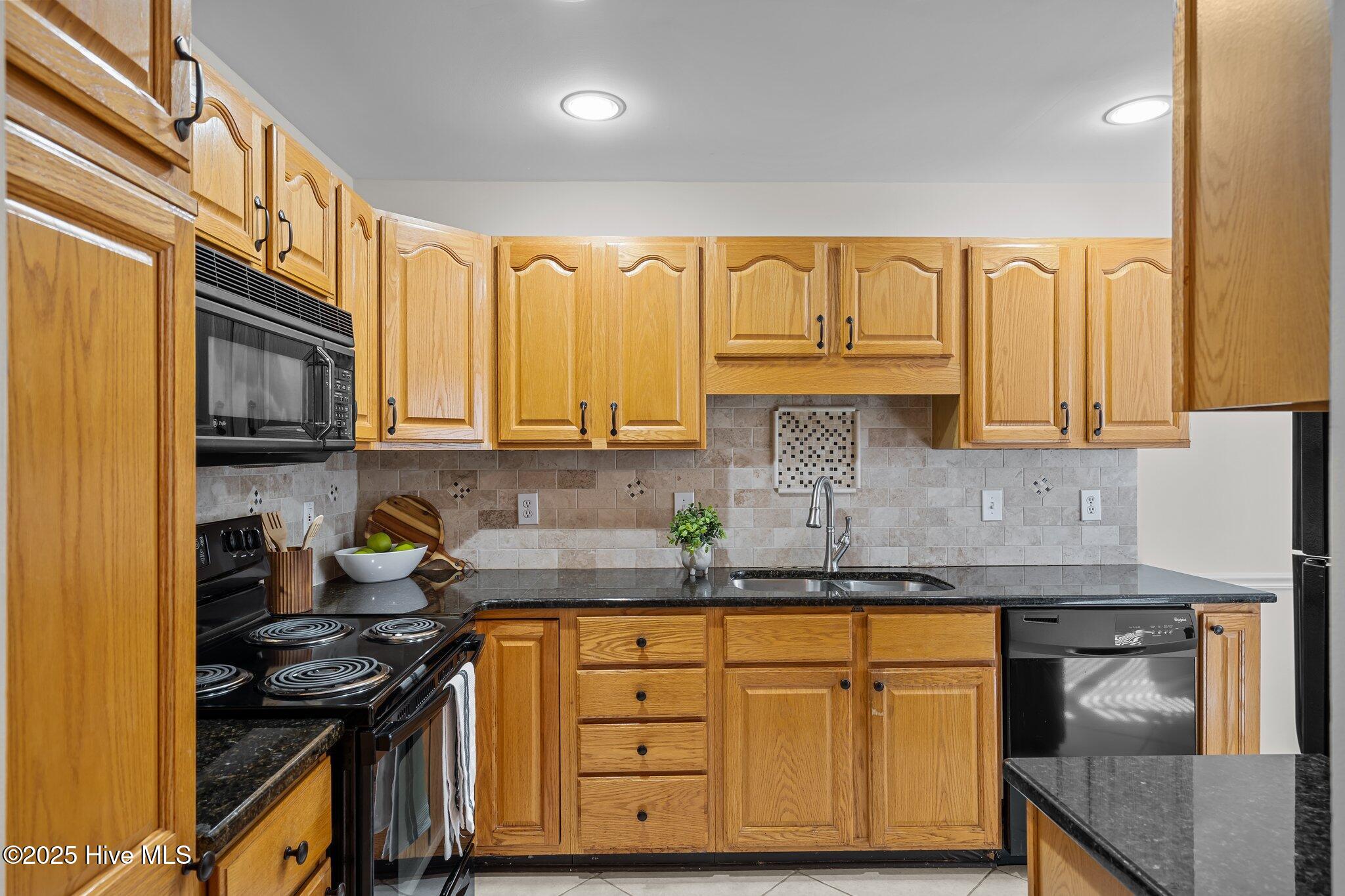 227 Knoll Road Property Photo 8