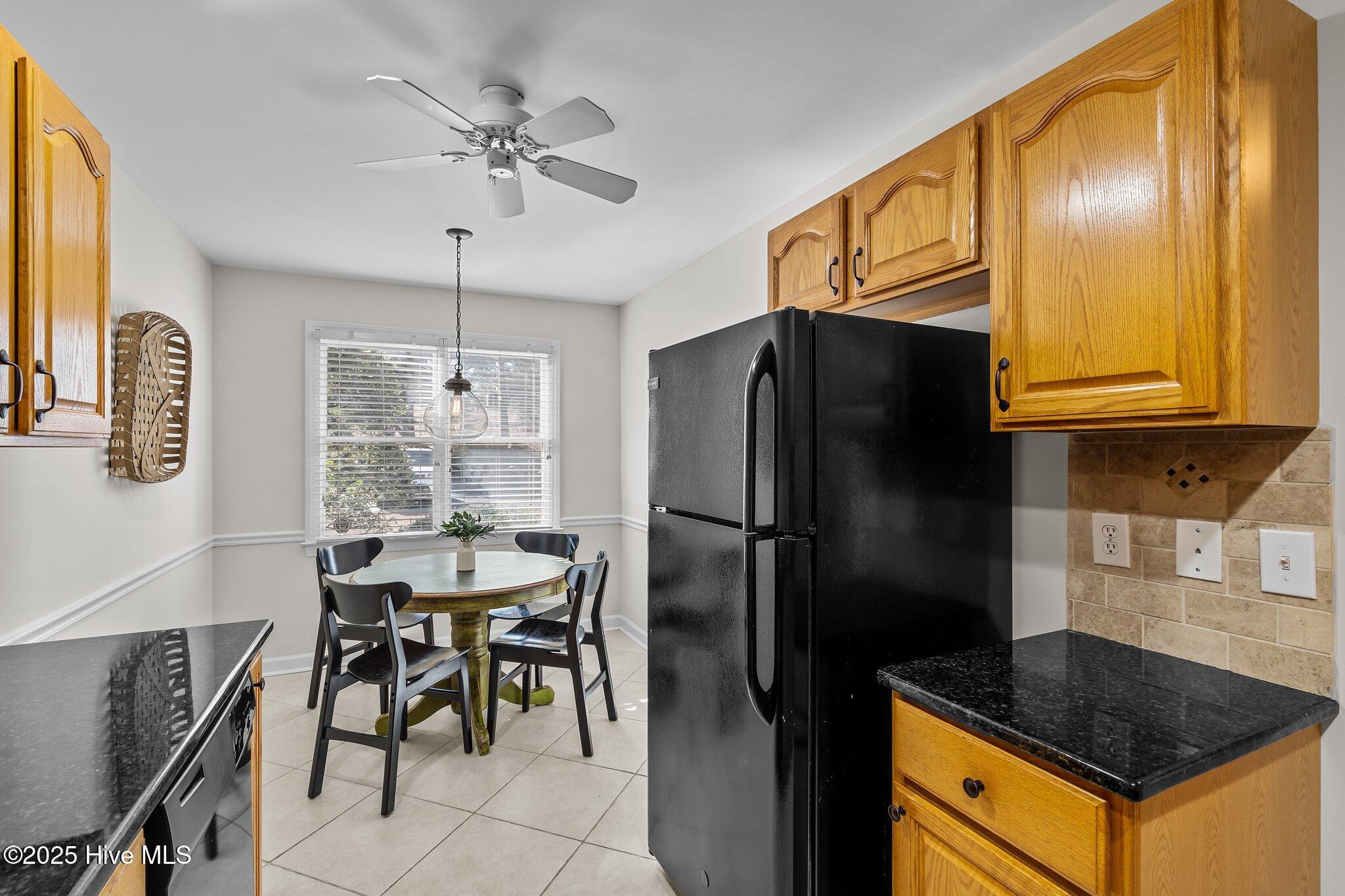 227 Knoll Road Property Photo 9