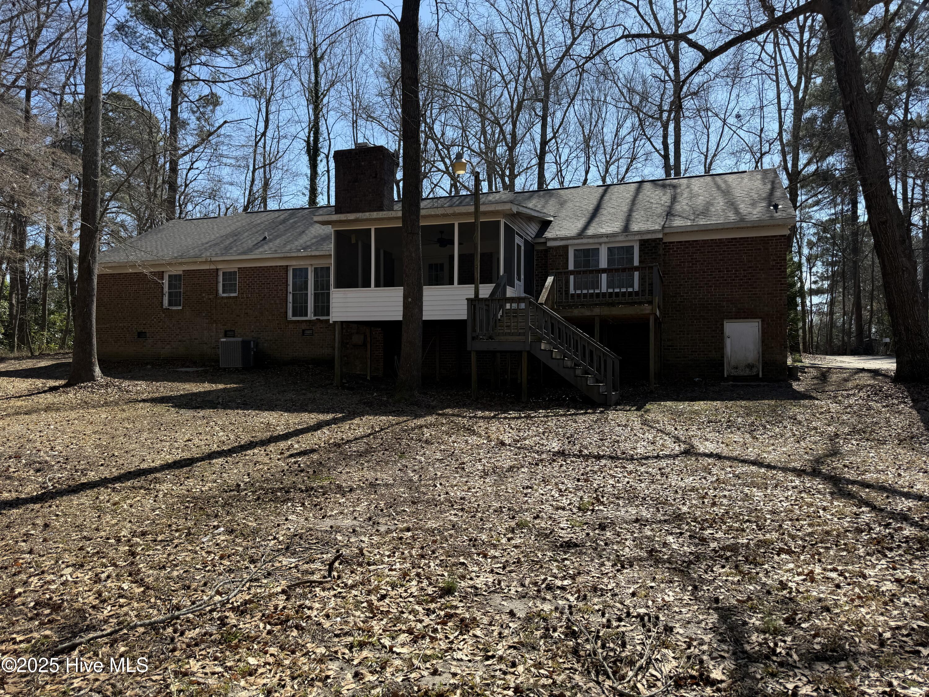 2900 Tripp Lane Property Photo 5