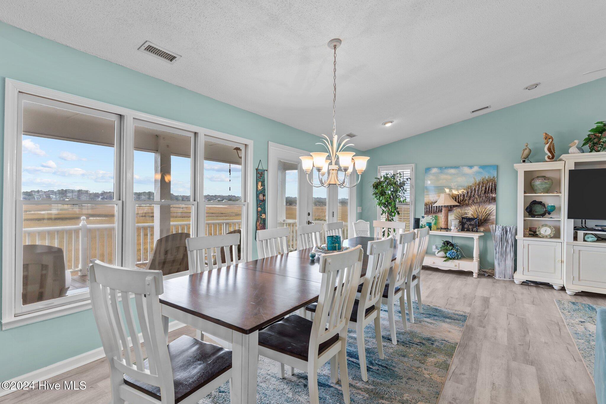 758 Ocean Boulevard Property Photo 22
