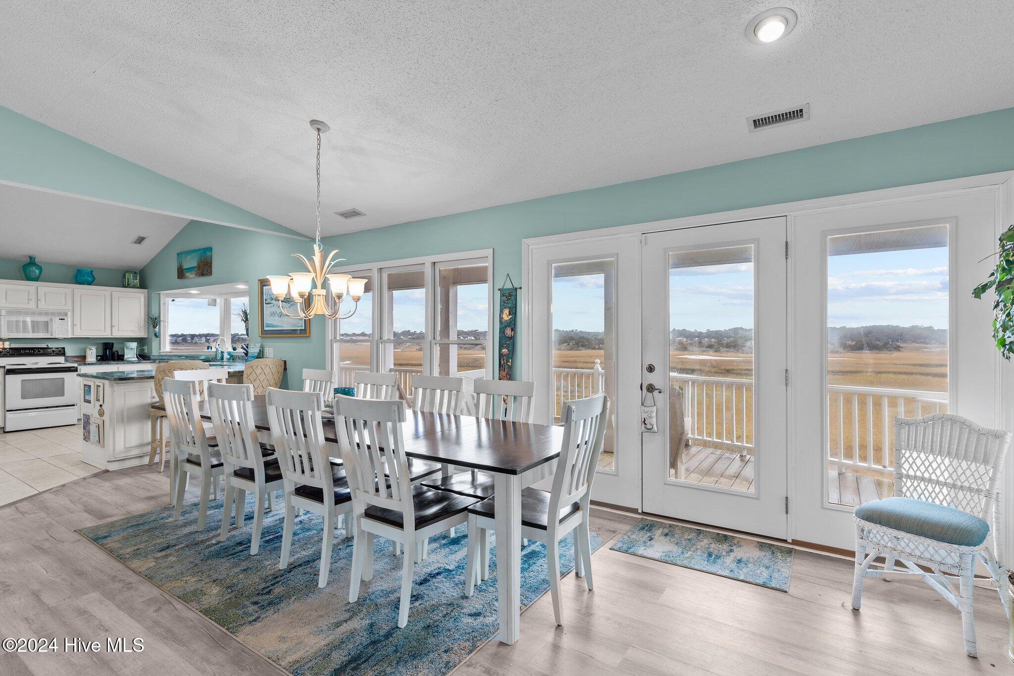 758 Ocean Boulevard Property Photo 24