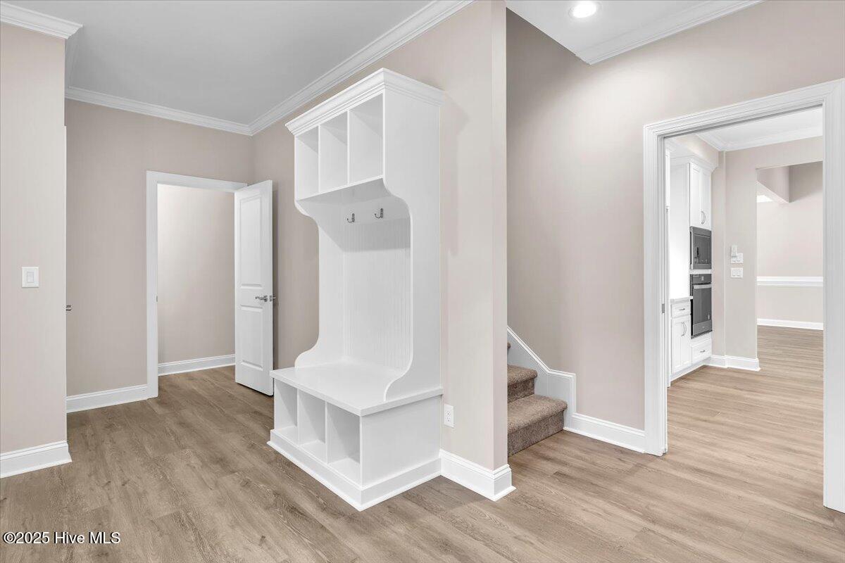 741 Breezewood Drive Property Photo 52