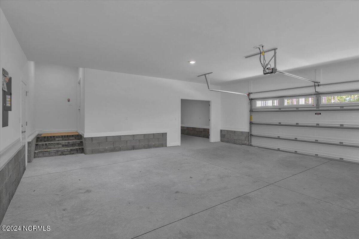741 Breezewood Drive Property Photo 90
