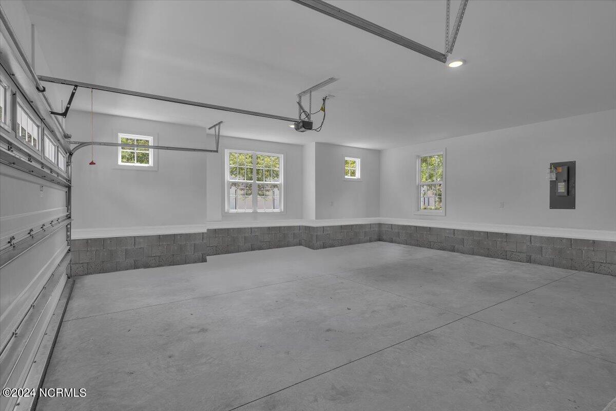 741 Breezewood Drive Property Photo 91