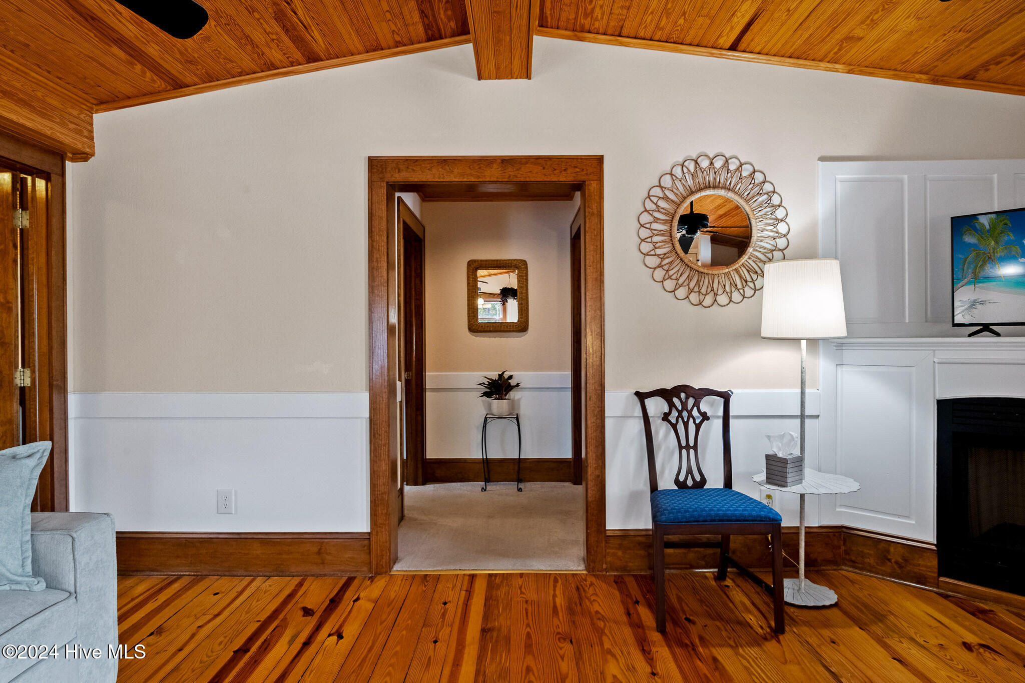 1754 Camelot Drive Property Photo 22
