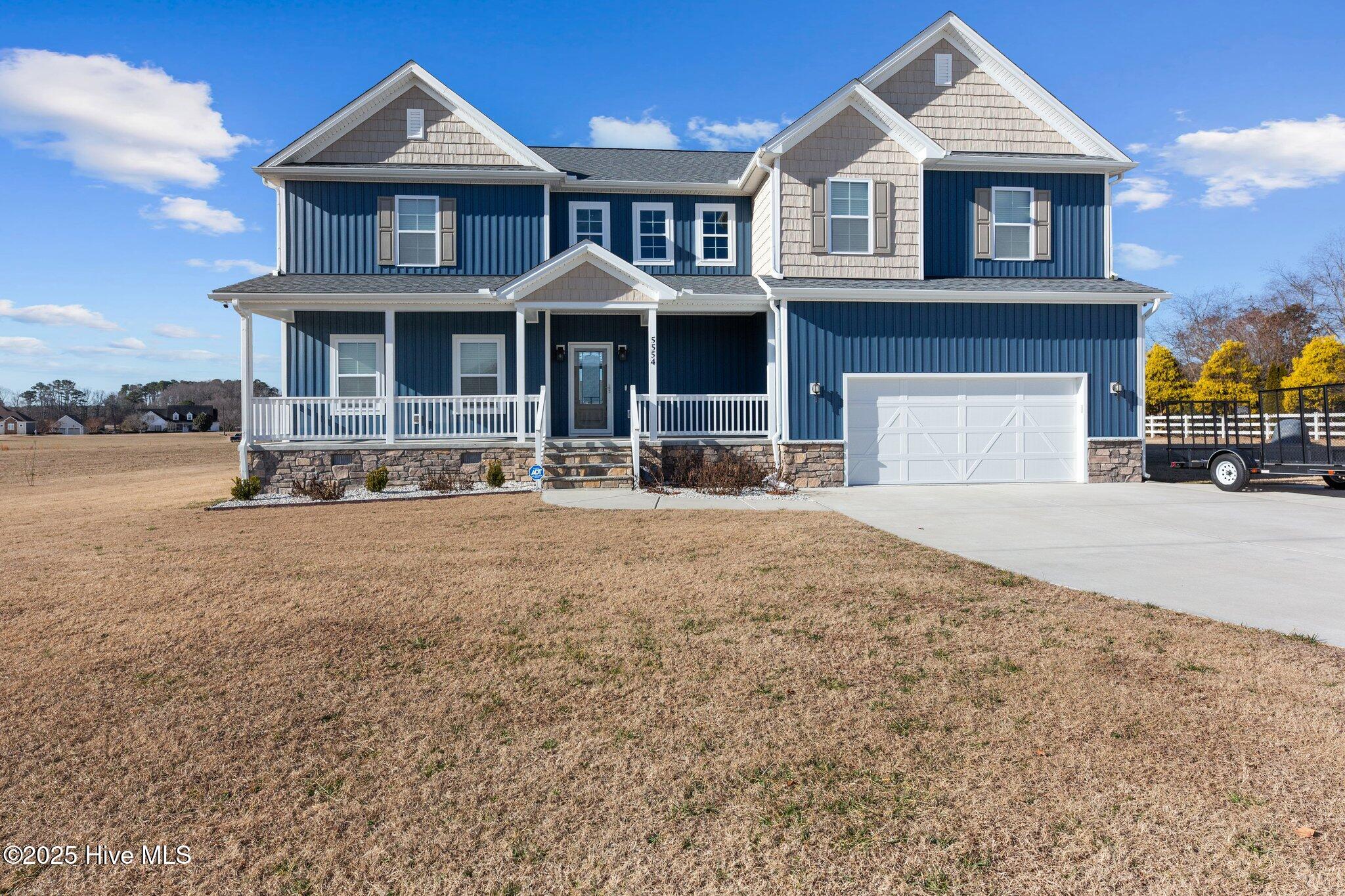 5554 Lake Vista Court Property Photo 3