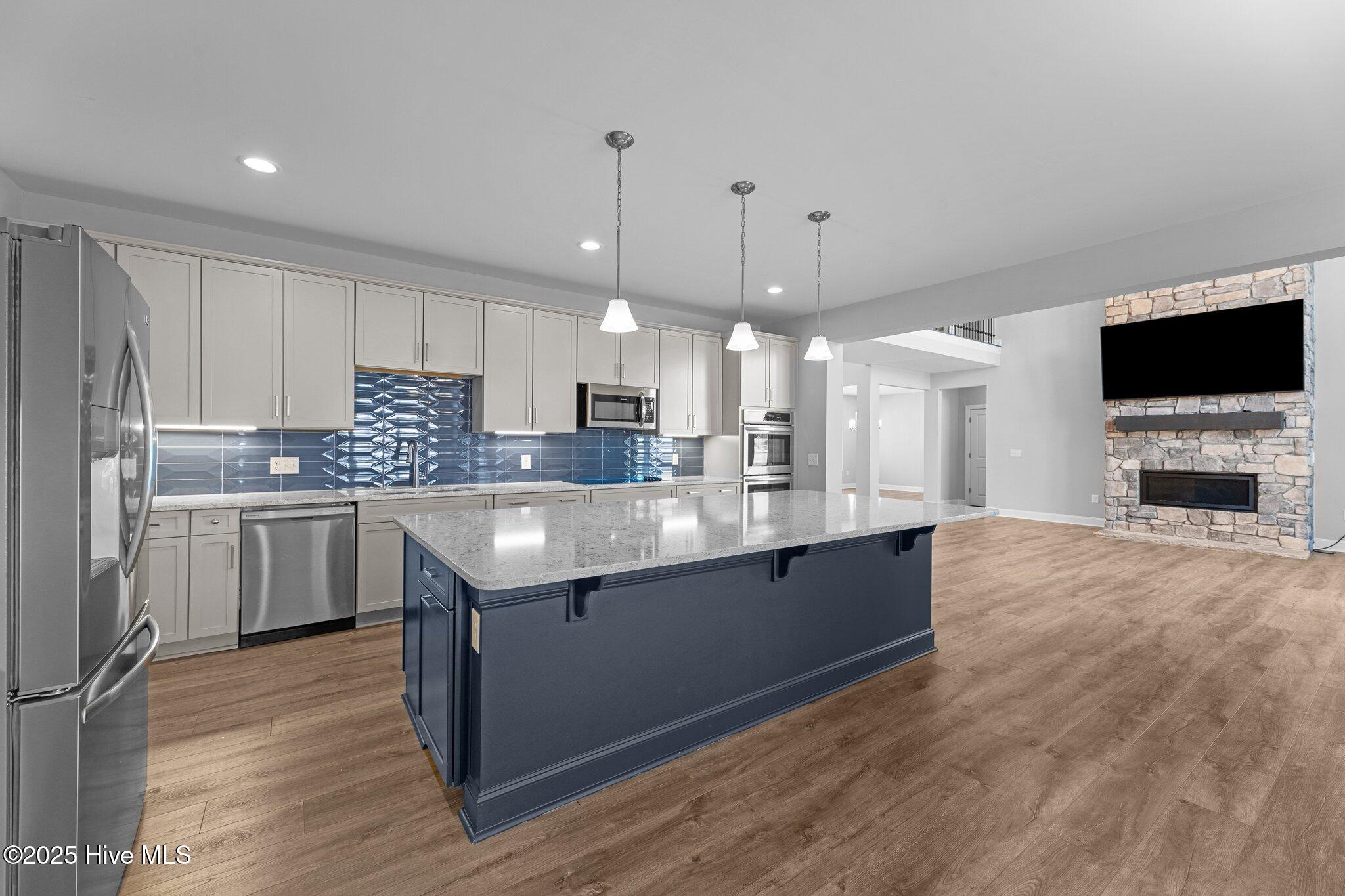 5554 Lake Vista Court Property Photo 15
