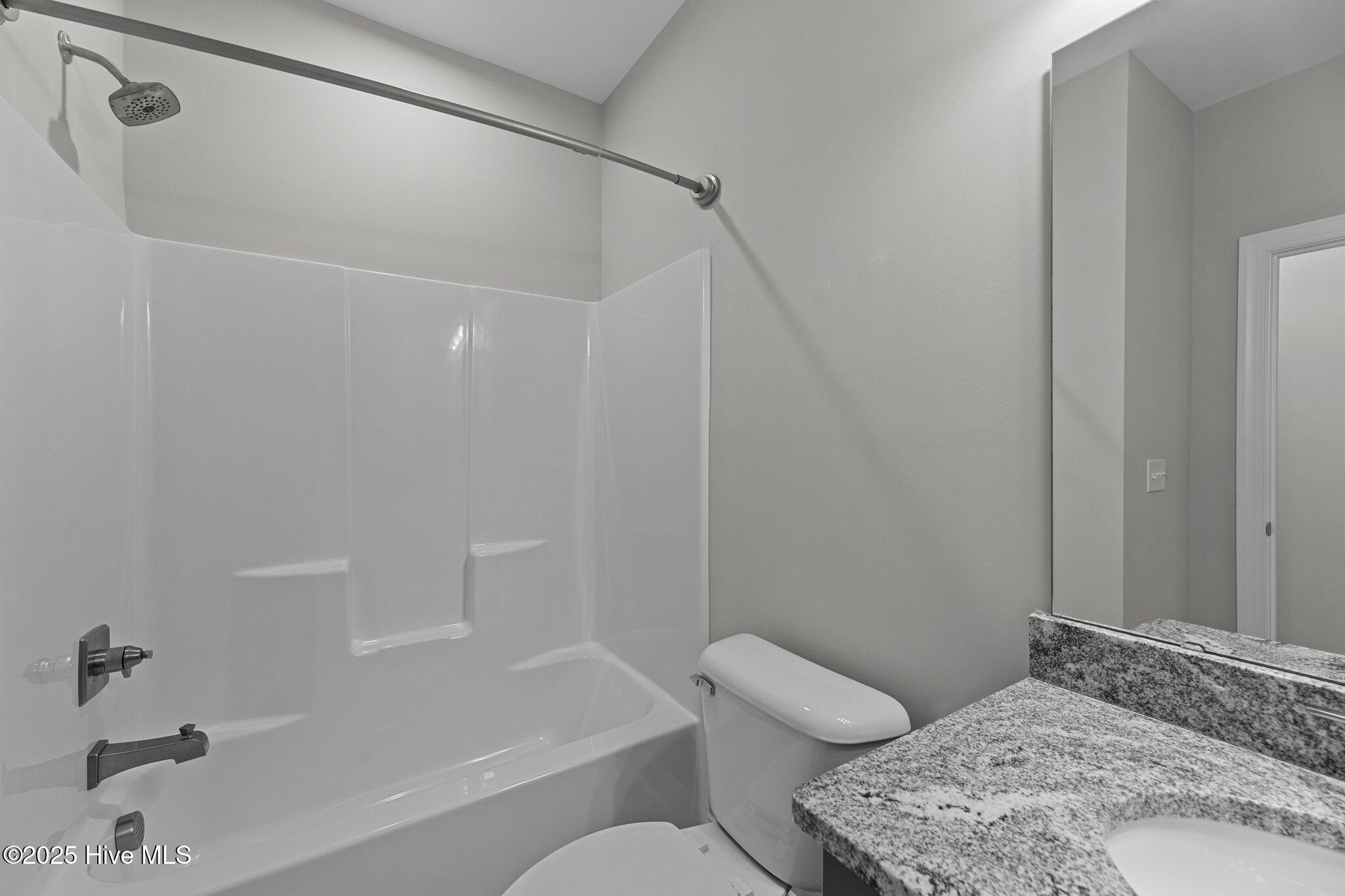 5554 Lake Vista Court Property Photo 24