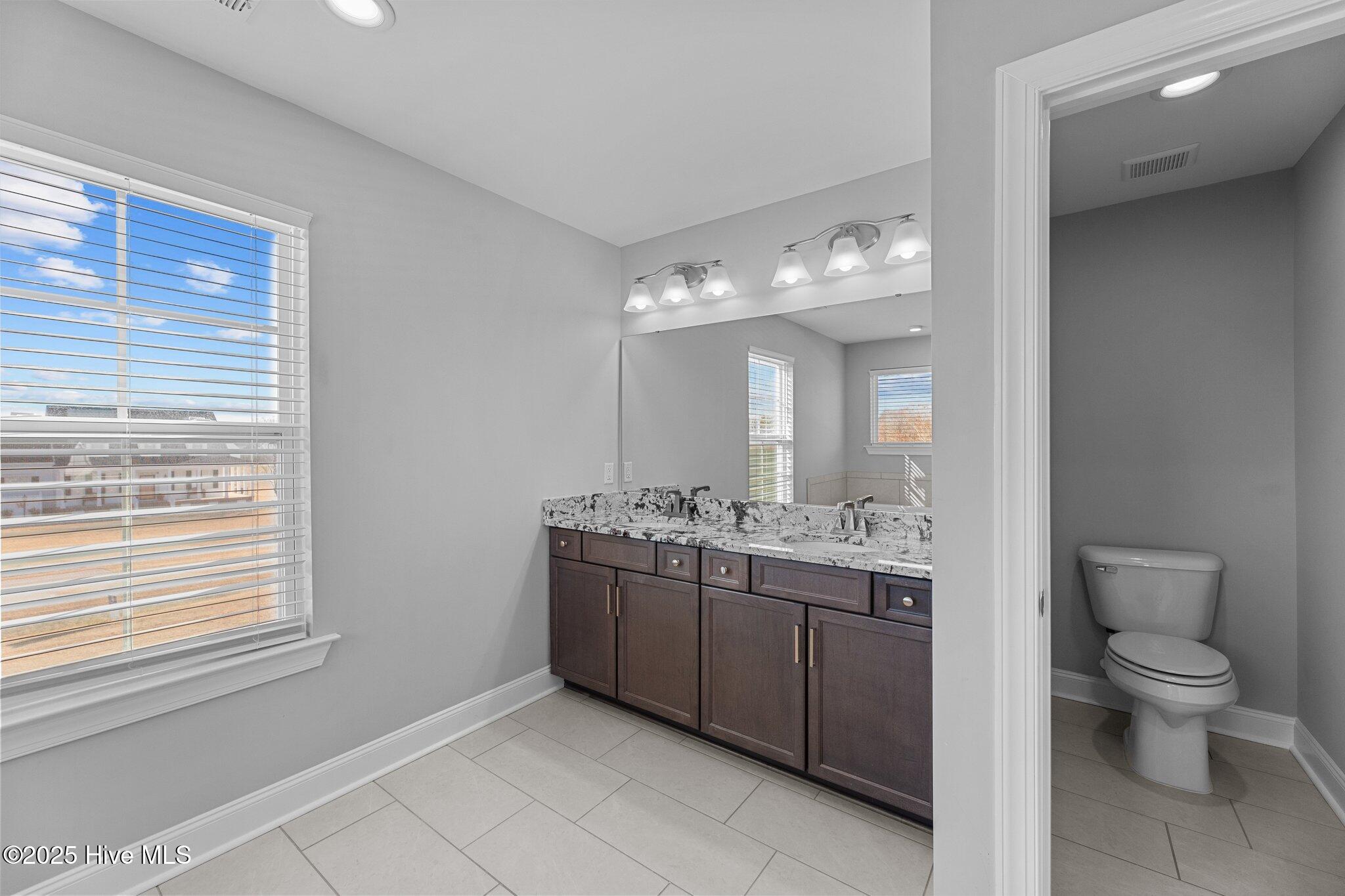 5554 Lake Vista Court Property Photo 35